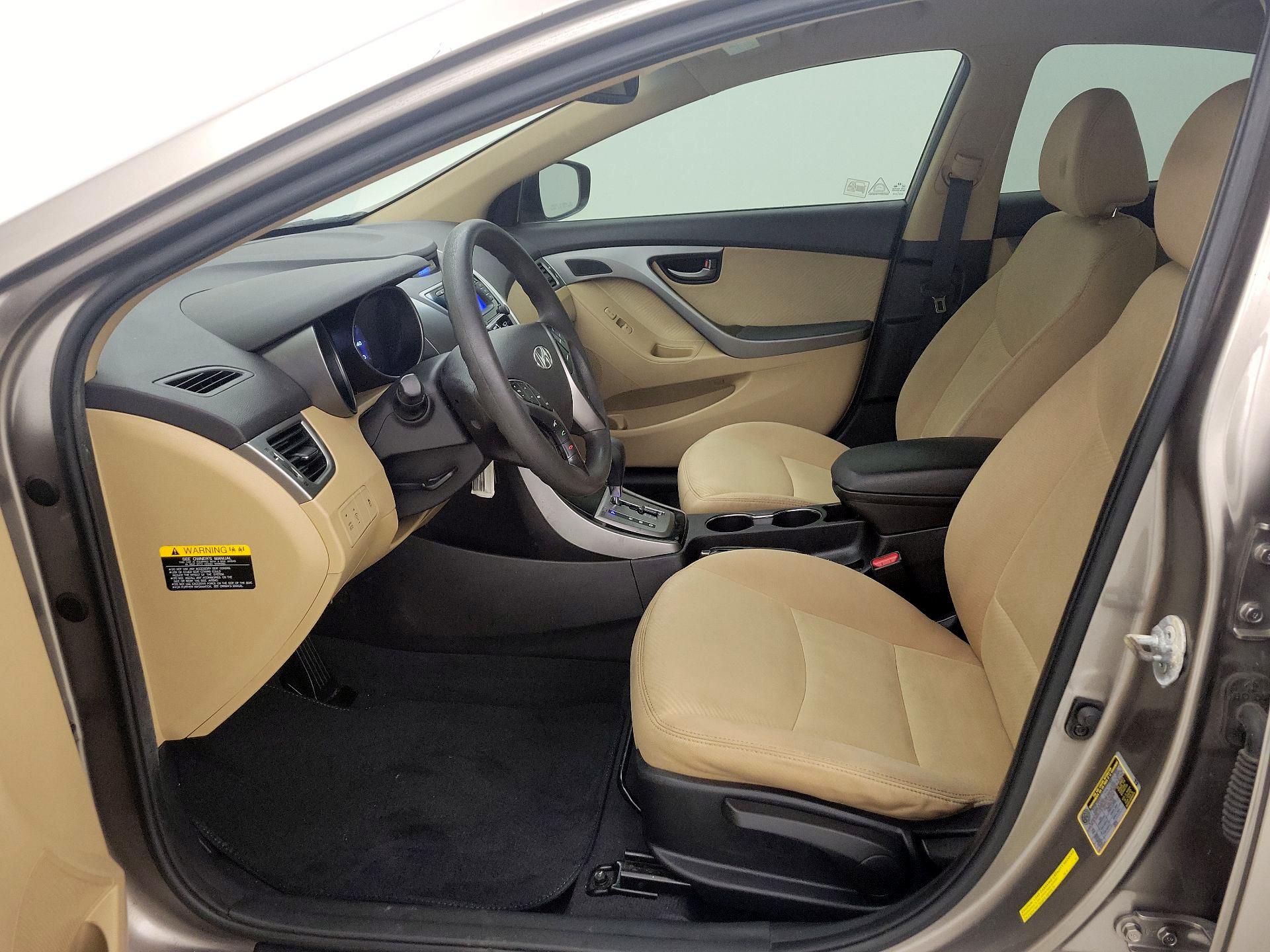 Thumbnail: 2013 Hyundai Elantra - 11