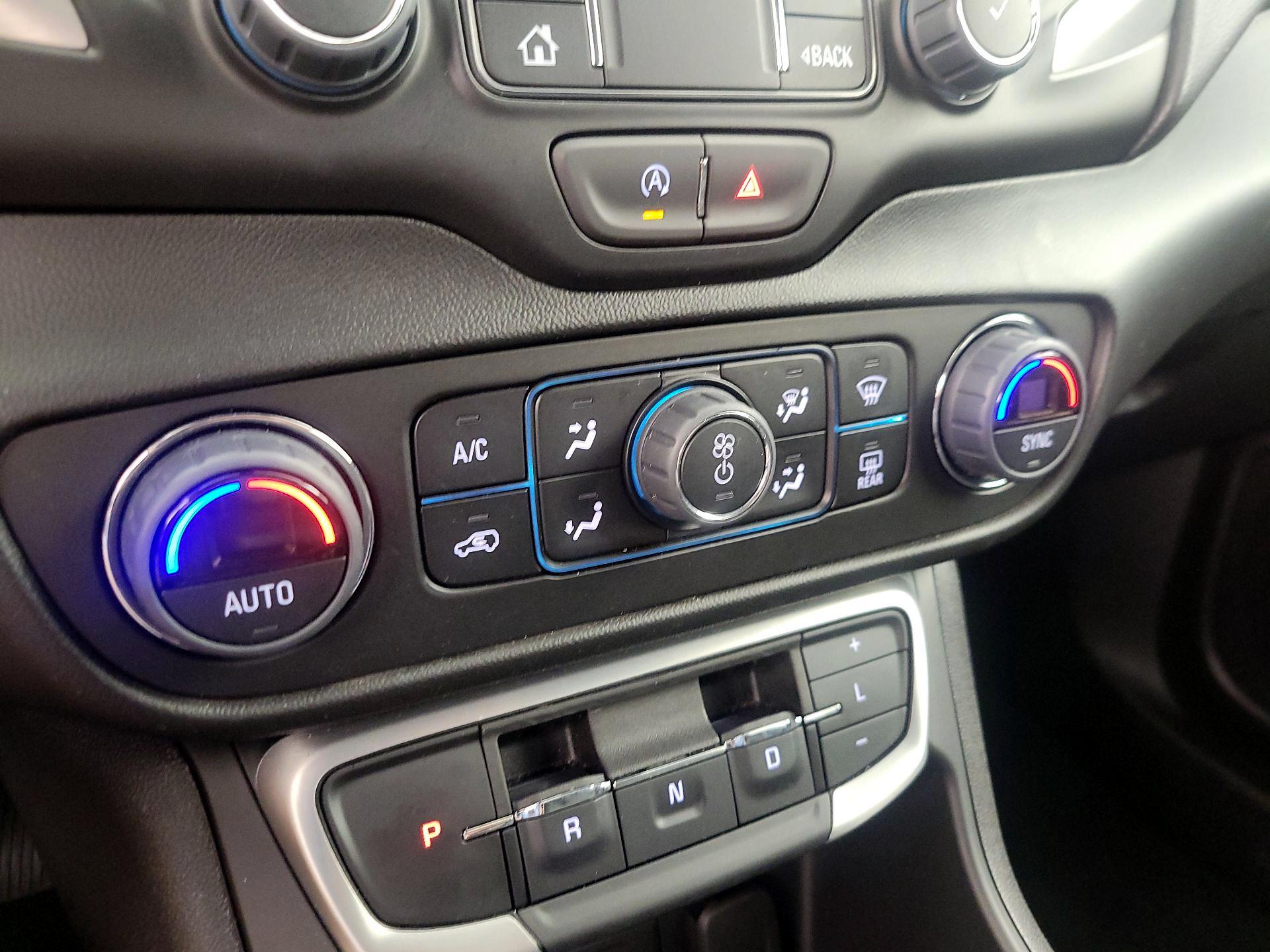 Thumbnail: 2024 GMC Terrain - 16