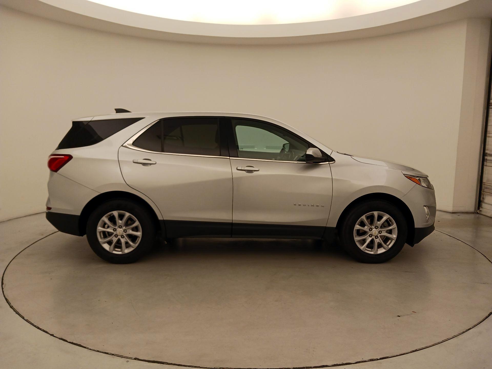 Thumbnail: 2020 Chevrolet Equinox - 4