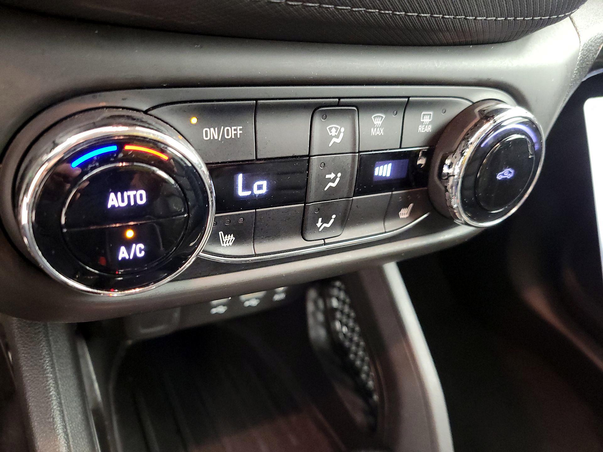 Thumbnail: 2021 Chevrolet TrailBlazer - 14