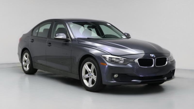 2015 BMW 3 Series 320i Hero Image