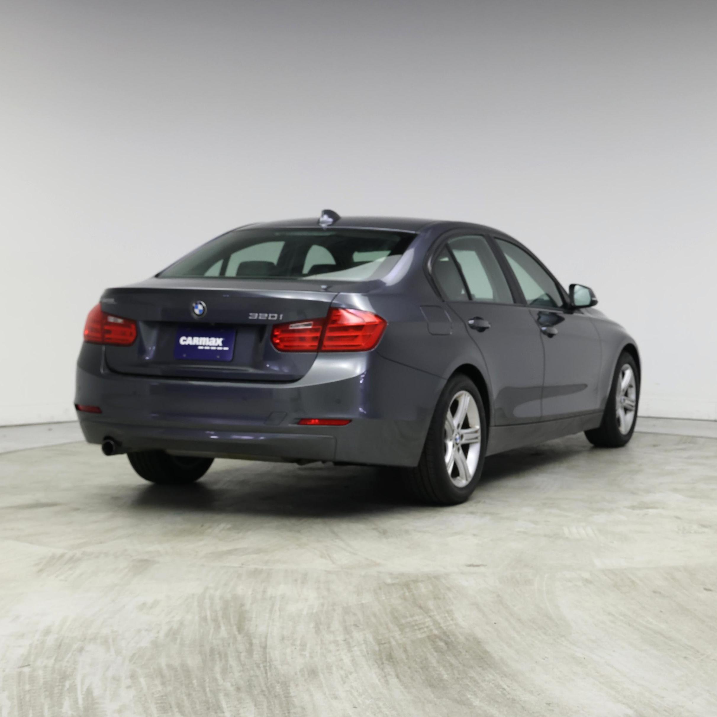 Thumbnail: 2015 BMW 3 Series - 8
