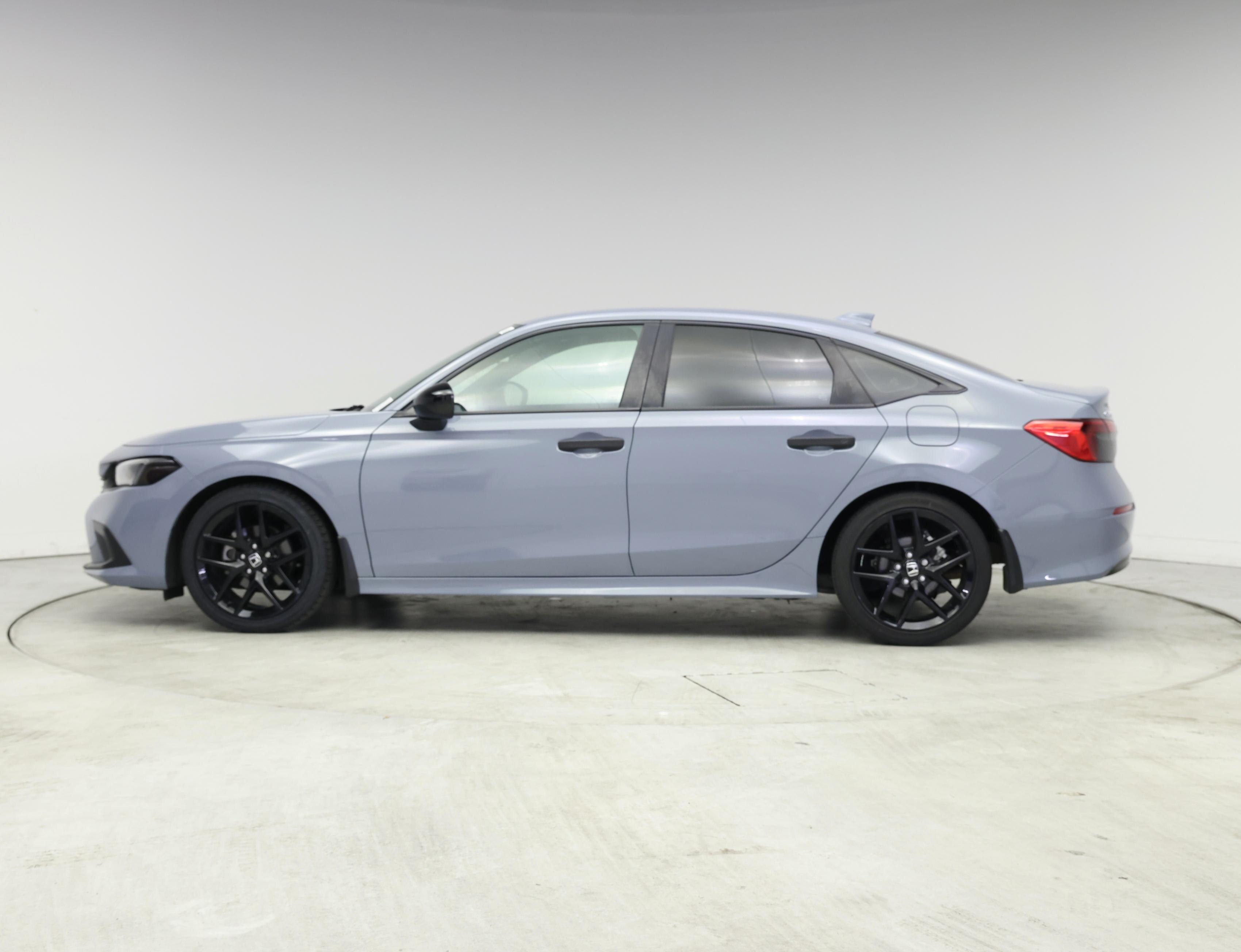 Thumbnail: 2024 Honda Civic - 3