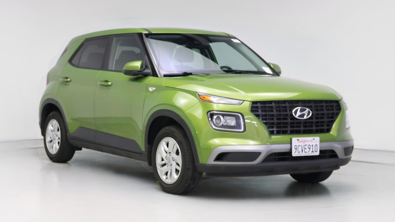2022 Hyundai Venue SE Hero Image