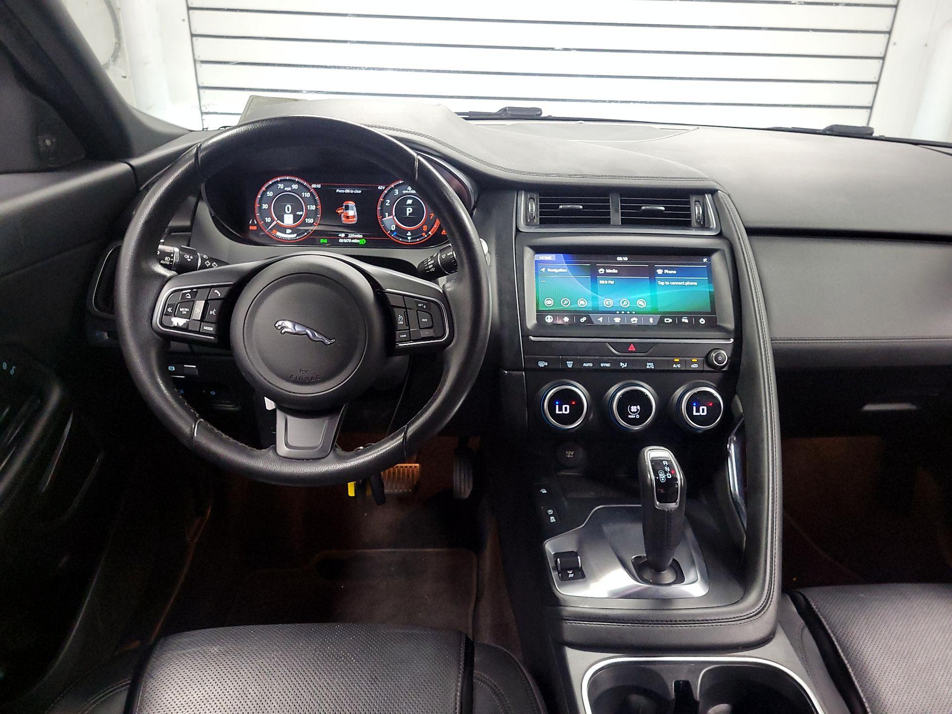 Thumbnail: 2020 Jaguar E-Pace - 9