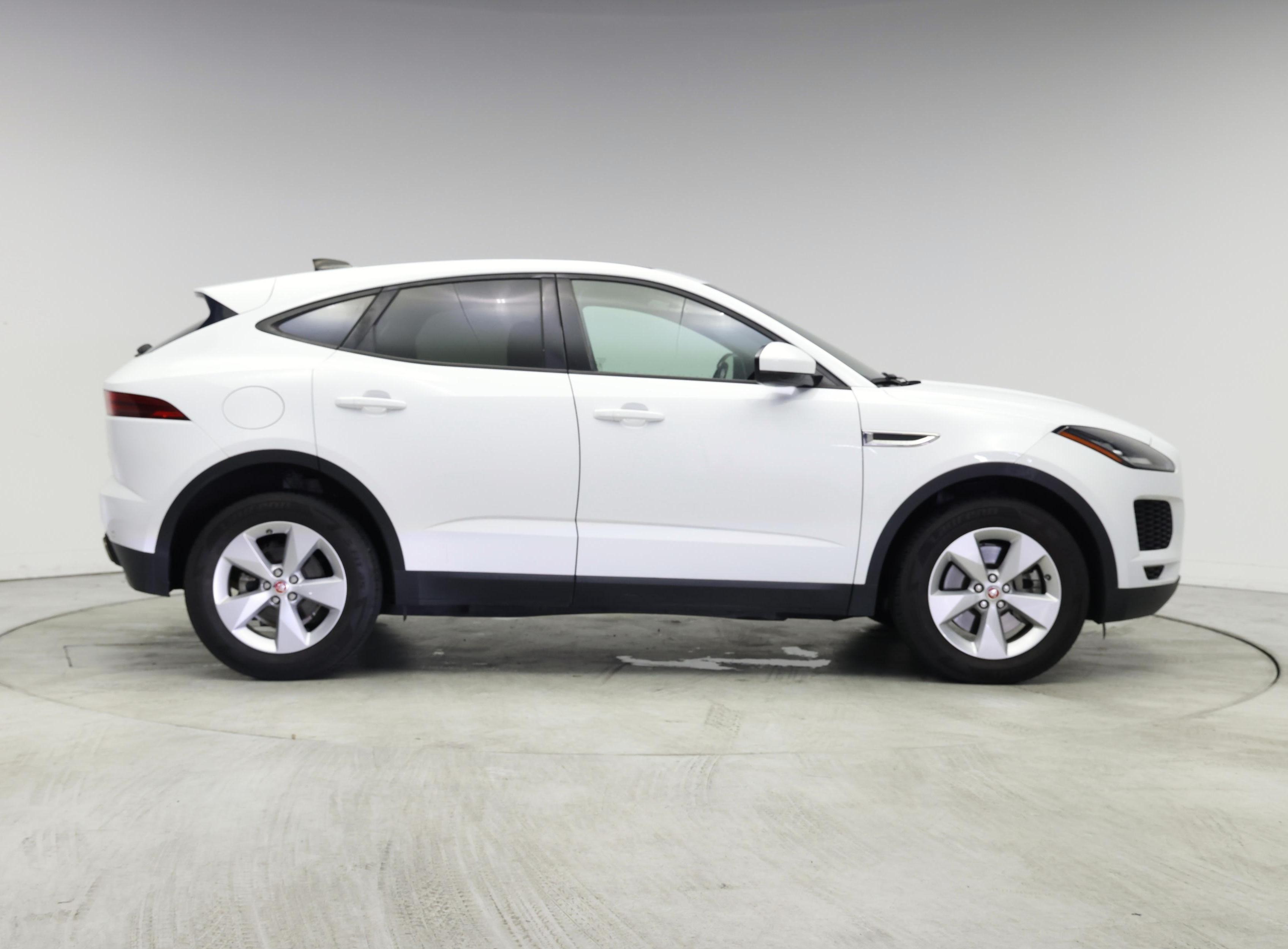Thumbnail: 2020 Jaguar E-Pace - 7