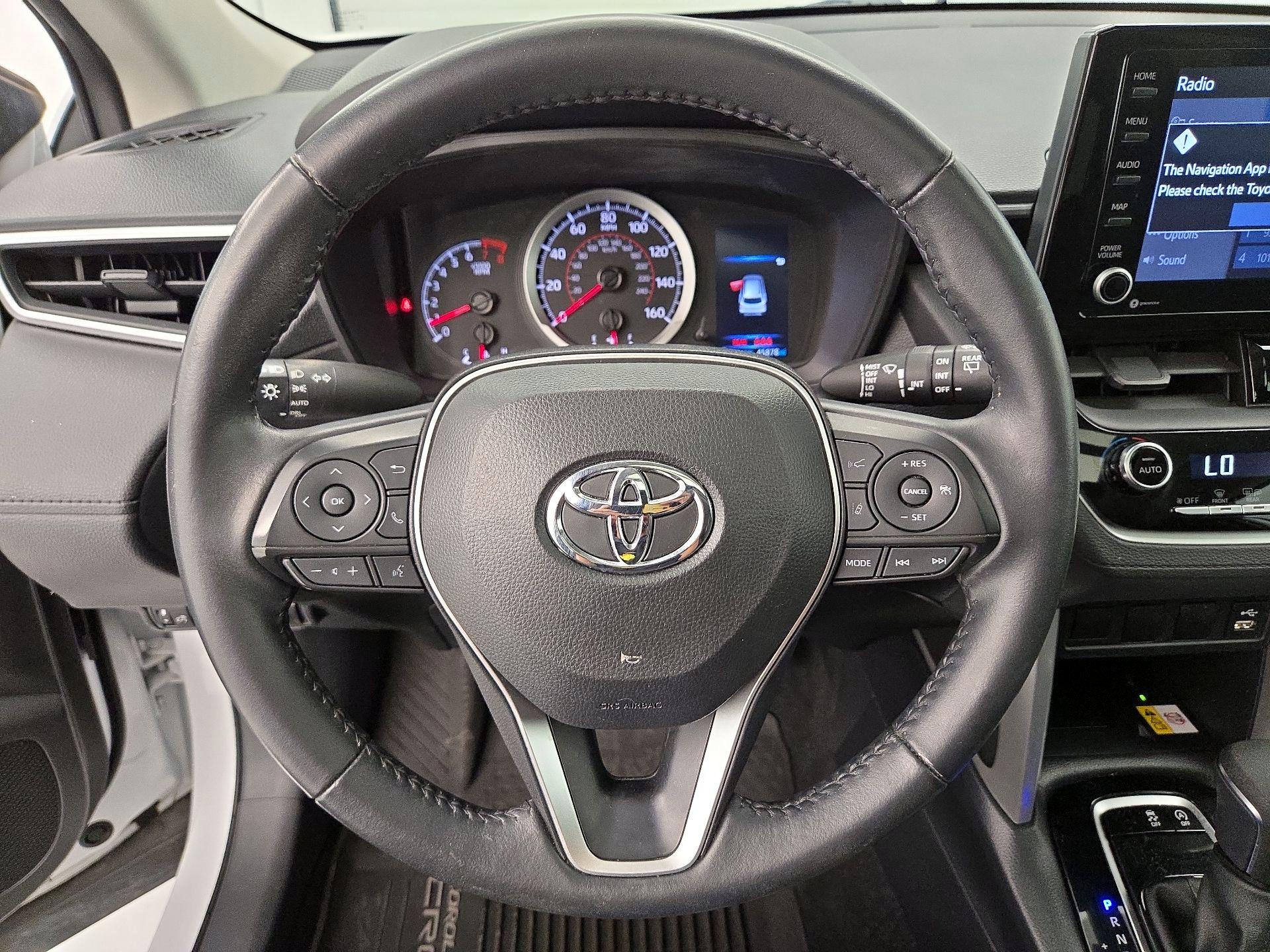Thumbnail: 2022 Toyota Corolla Cross - 10
