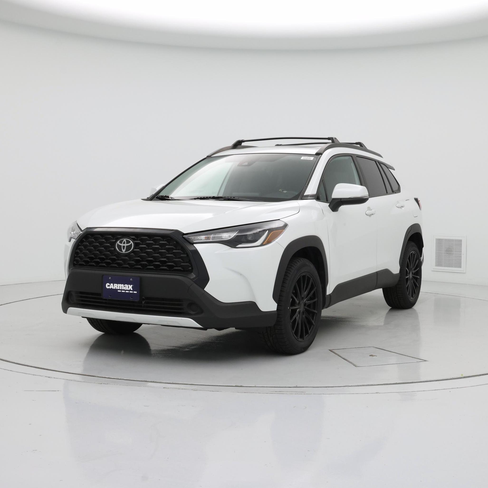Thumbnail: 2022 Toyota Corolla Cross - 4