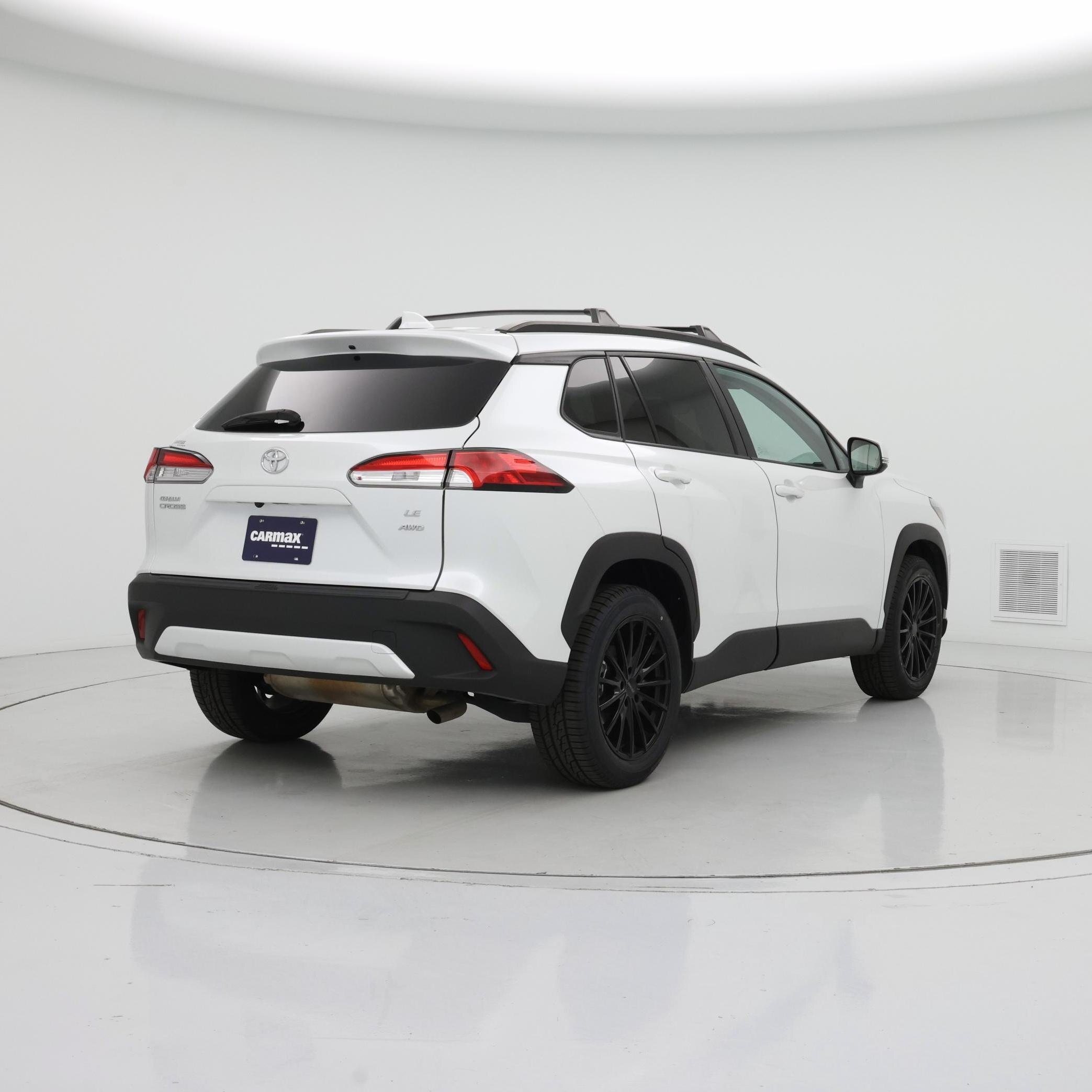 Thumbnail: 2022 Toyota Corolla Cross - 8