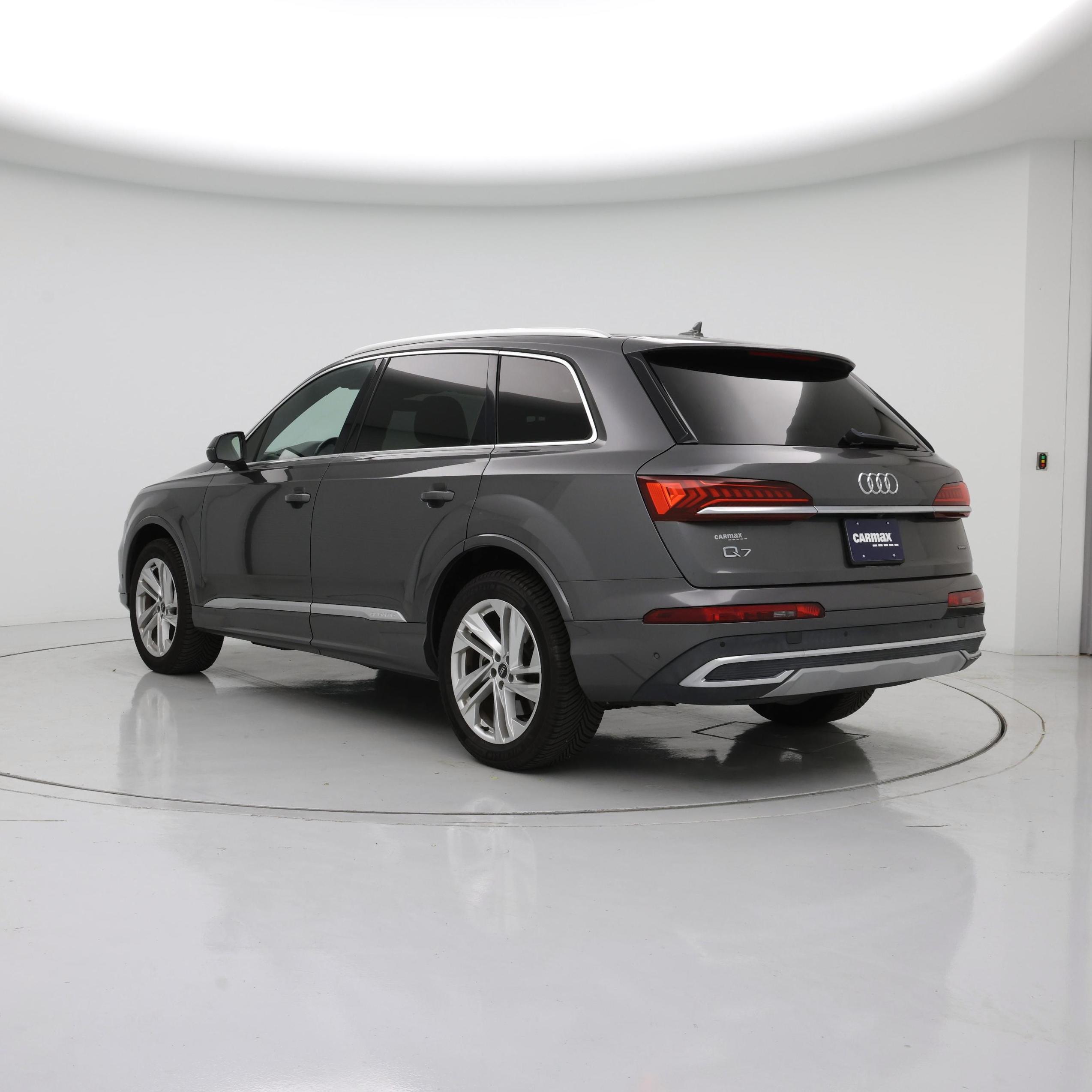 Thumbnail: 2021 Audi Q7 - 2