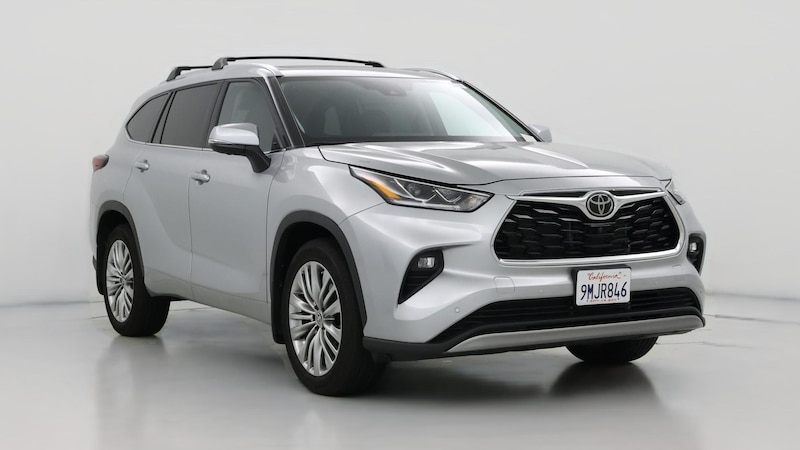 2024 Toyota Highlander Platinum Hero Image