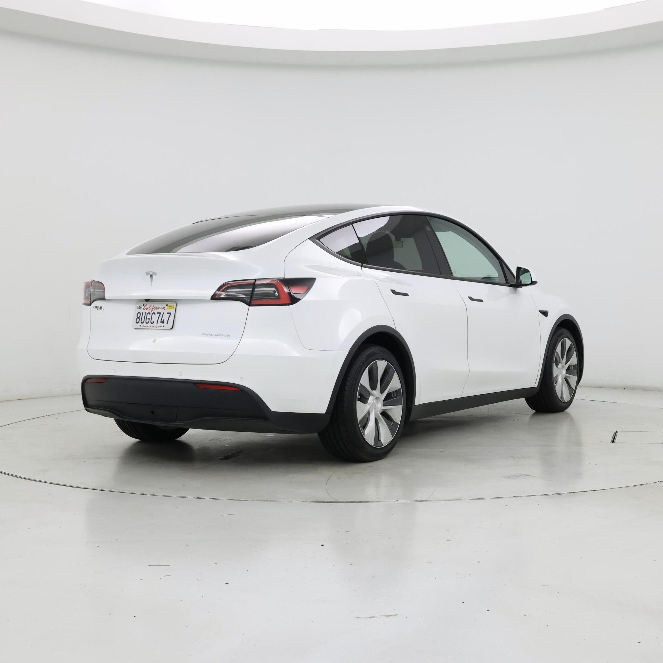 Thumbnail: 2021 Tesla Model Y - 8