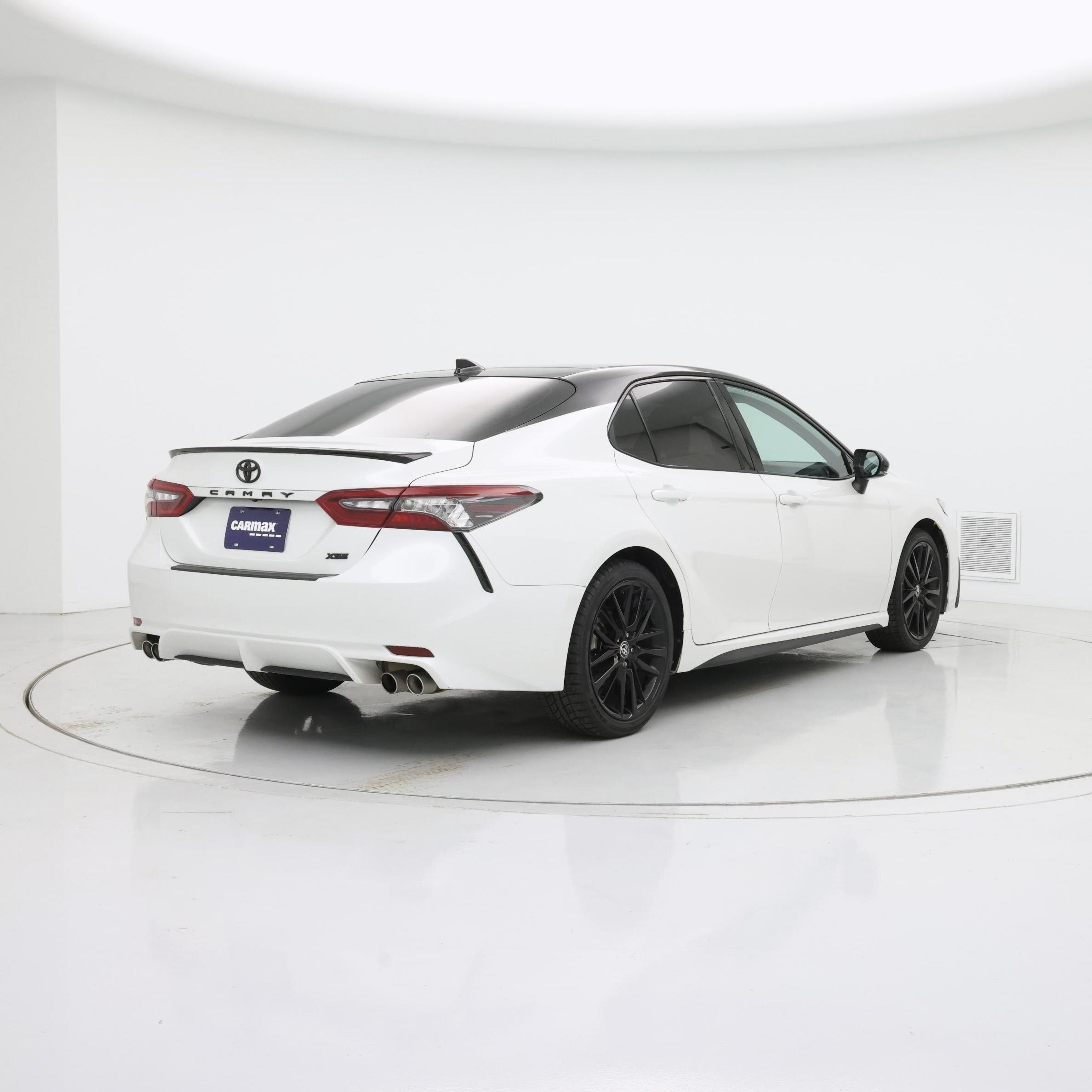 Thumbnail: 2021 Toyota Camry - 8