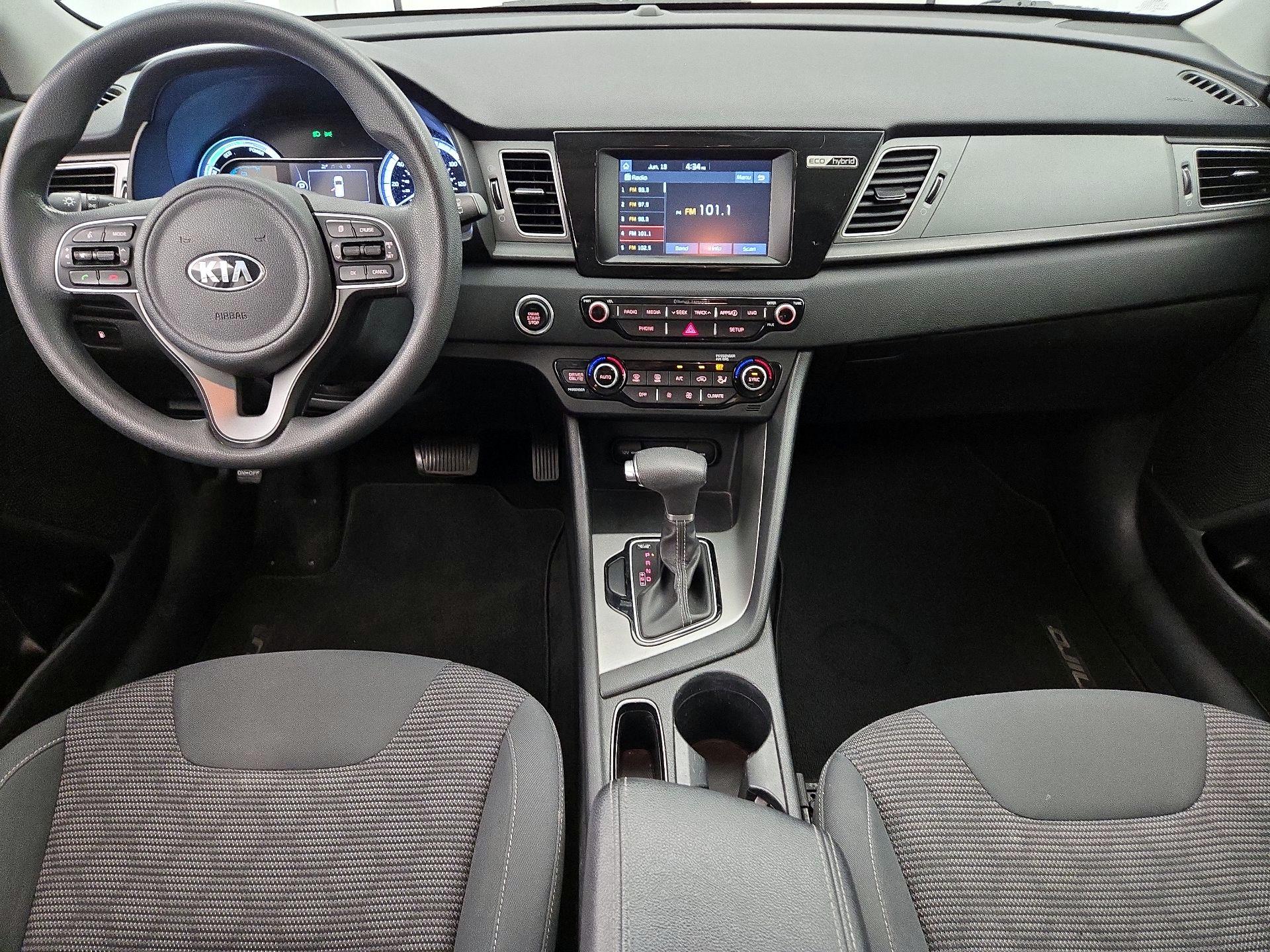 Thumbnail: 2019 Kia Niro - 9