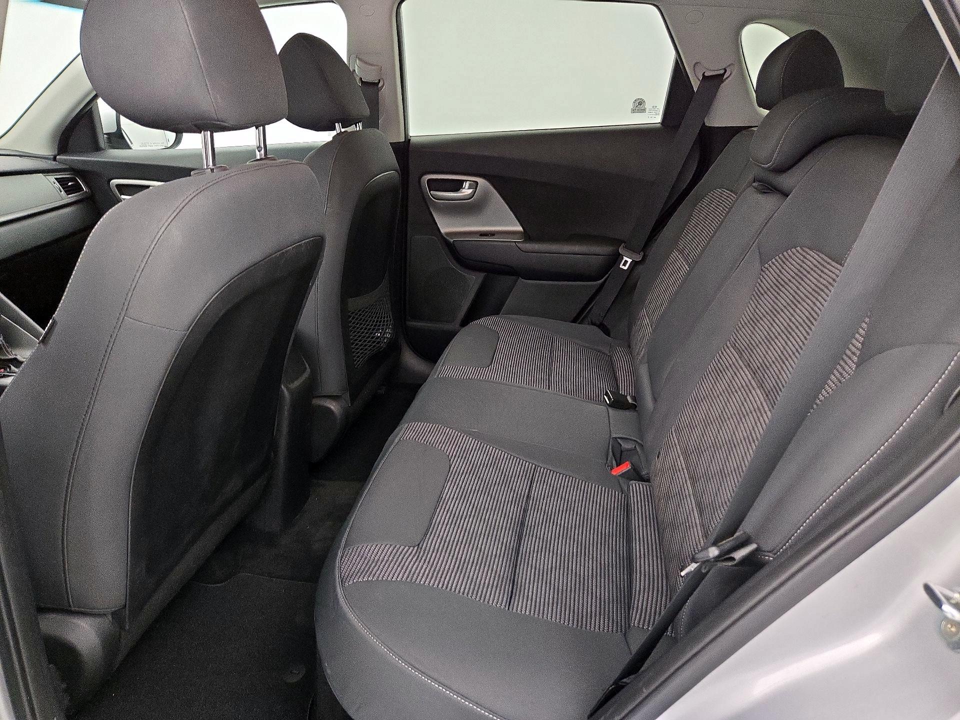 Thumbnail: 2019 Kia Niro - 19