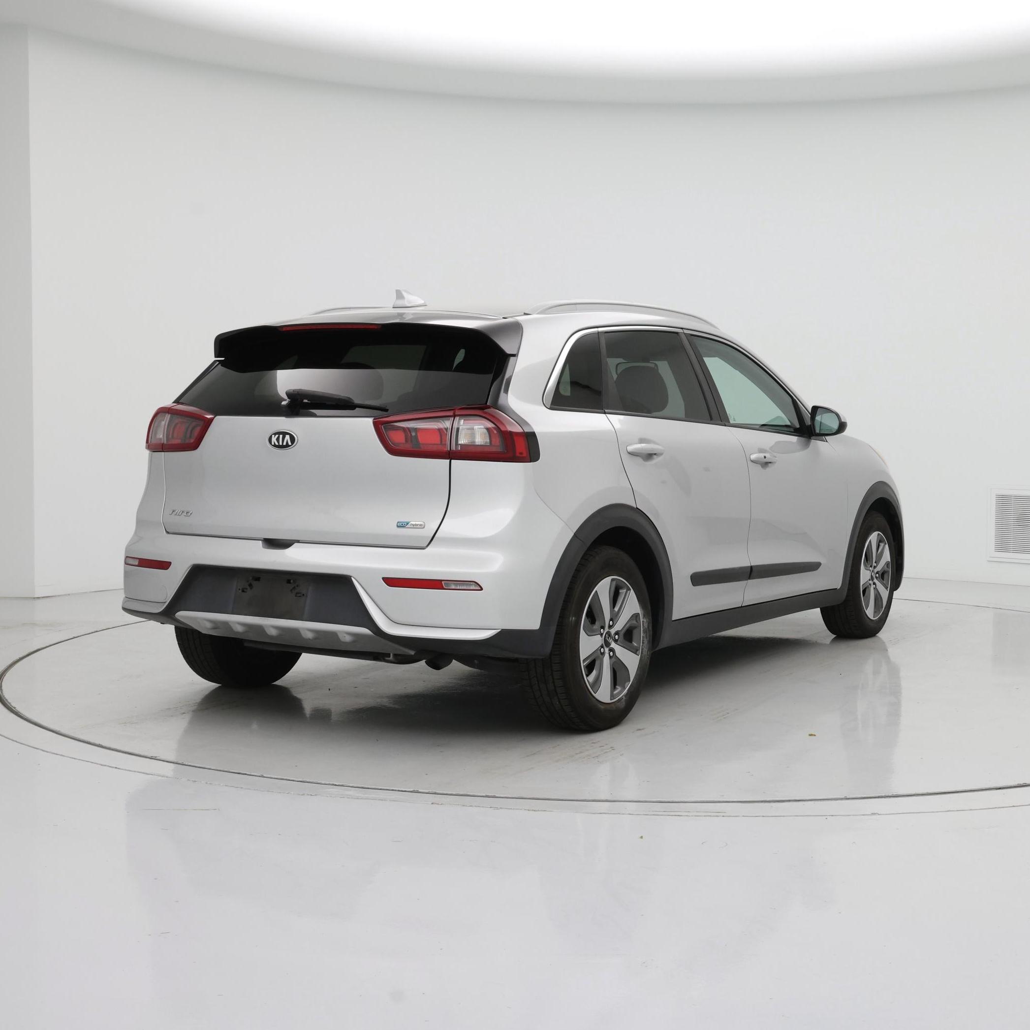 Thumbnail: 2019 Kia Niro - 8