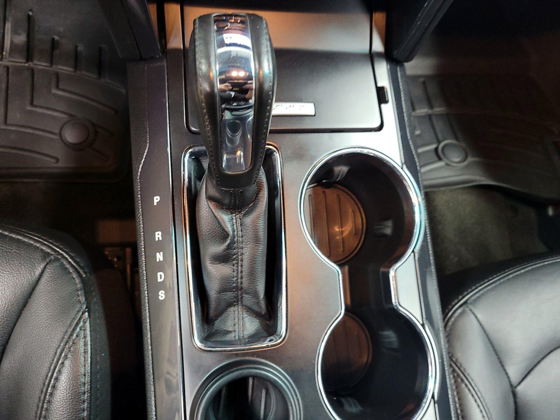 Thumbnail: 2017 Ford Explorer - 17