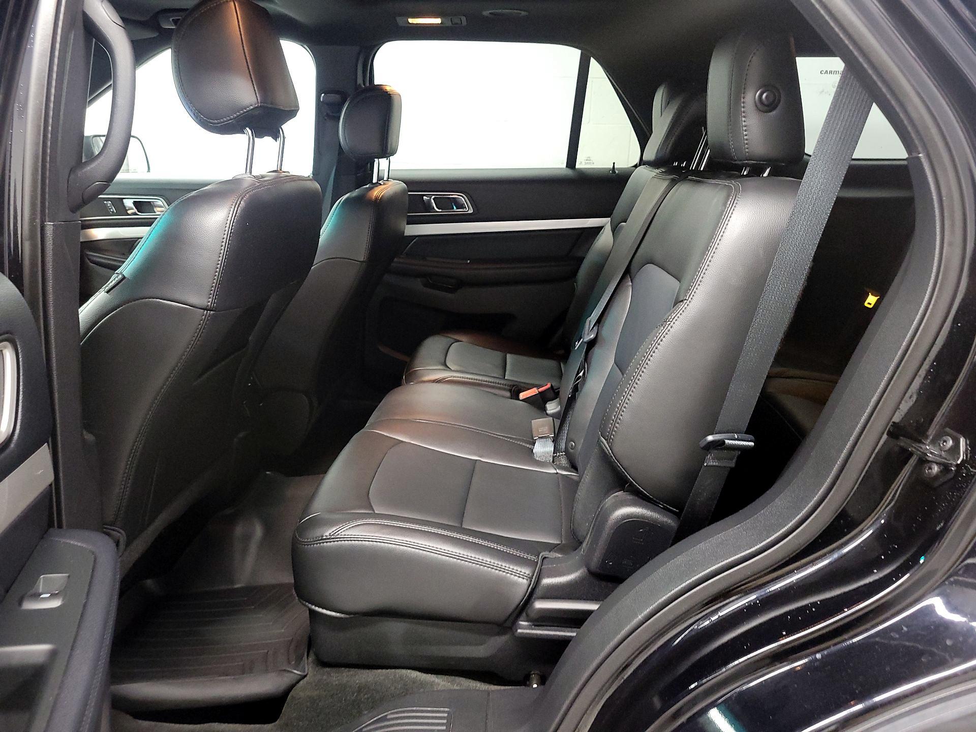 Thumbnail: 2017 Ford Explorer - 18