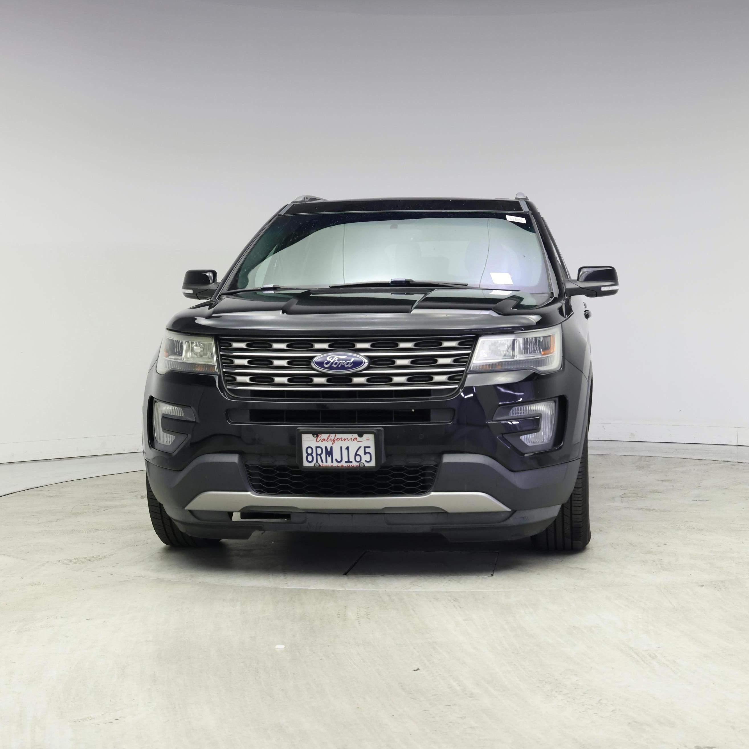 Thumbnail: 2017 Ford Explorer - 5