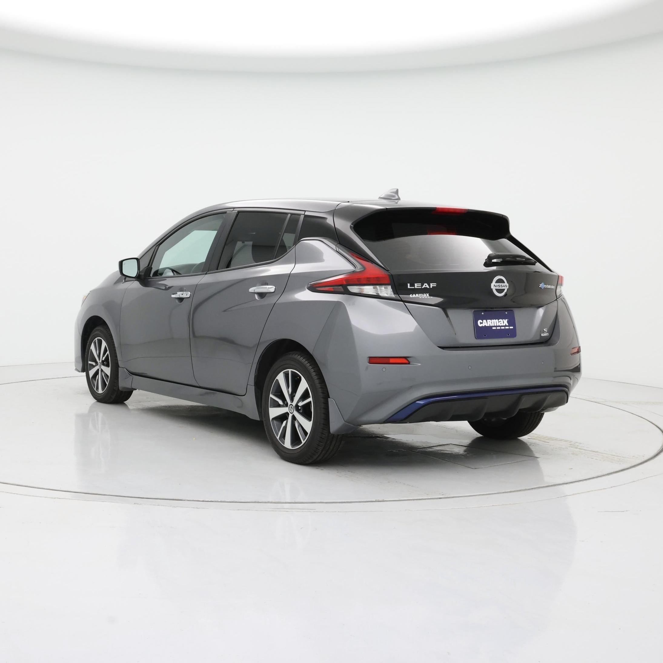 Thumbnail: 2022 Nissan Leaf - 2