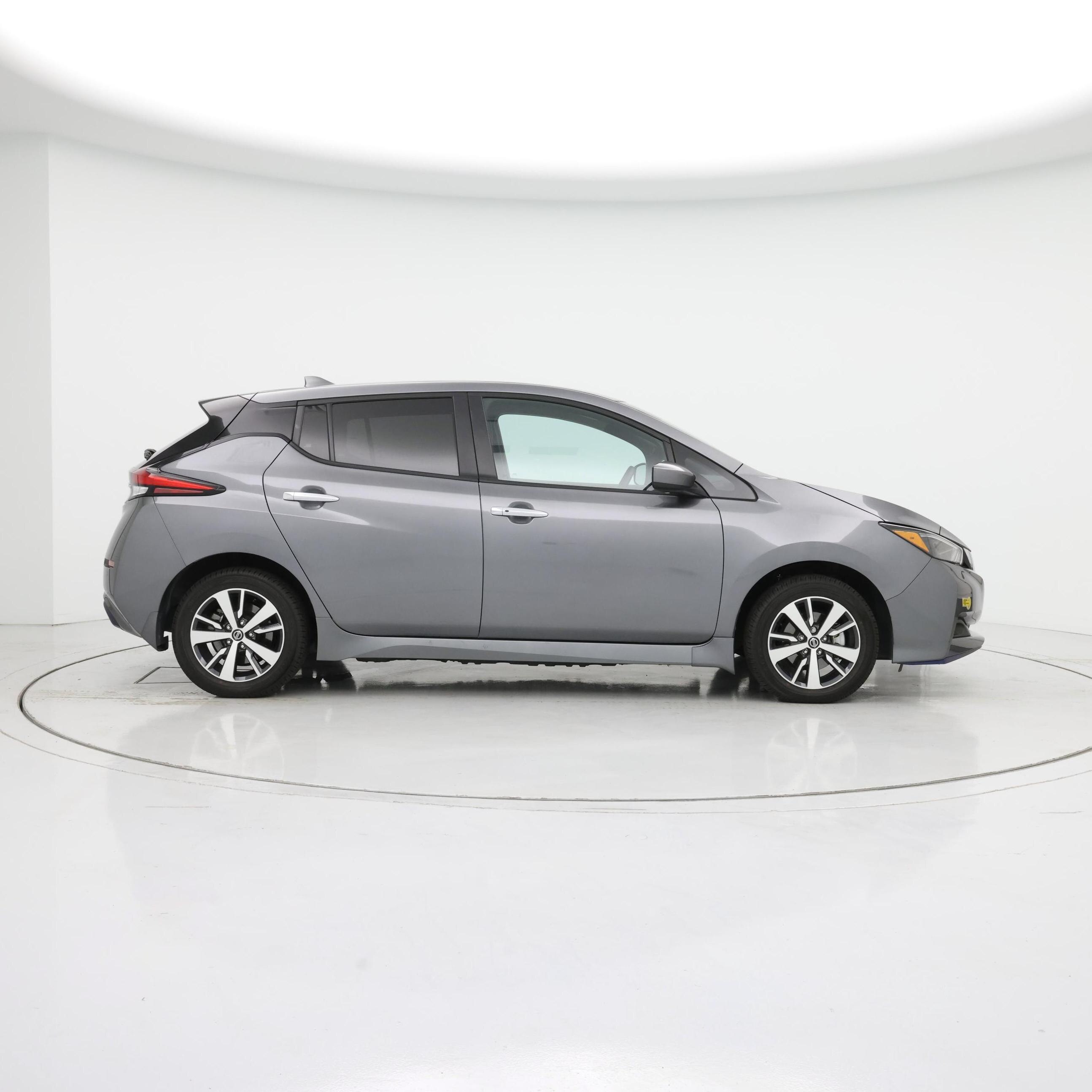 Thumbnail: 2022 Nissan Leaf - 7