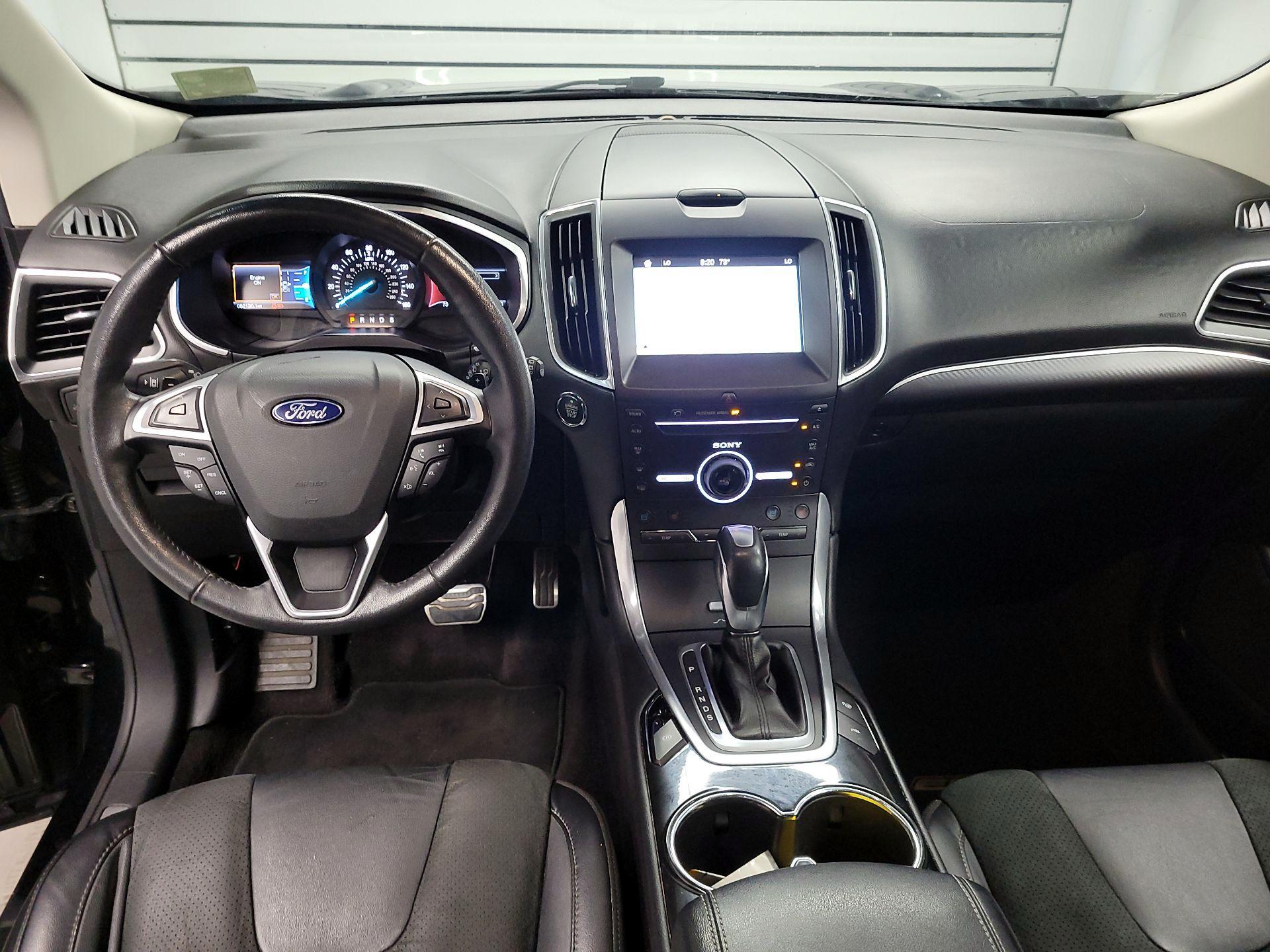 Thumbnail: 2016 Ford Edge - 9