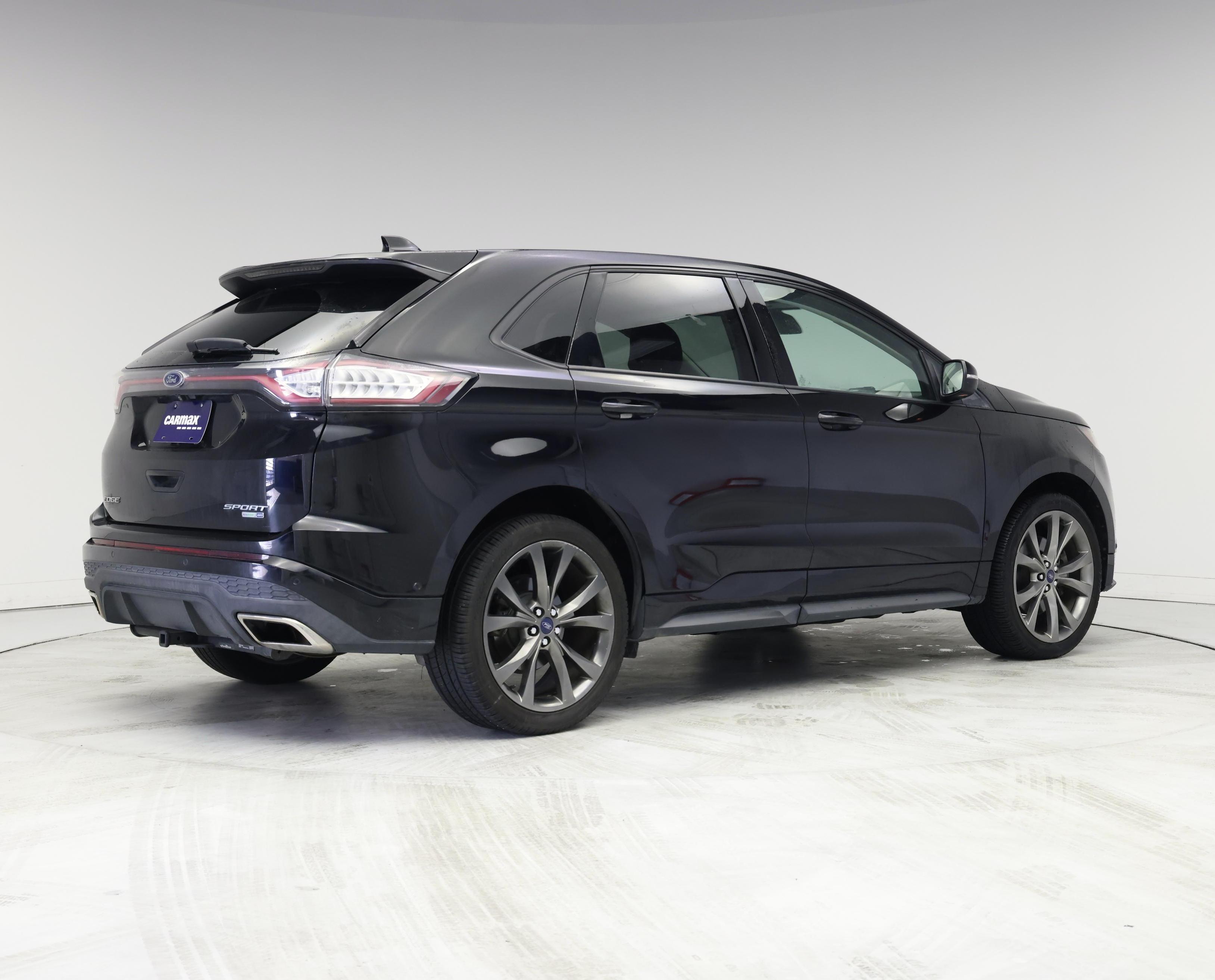 Thumbnail: 2016 Ford Edge - 8