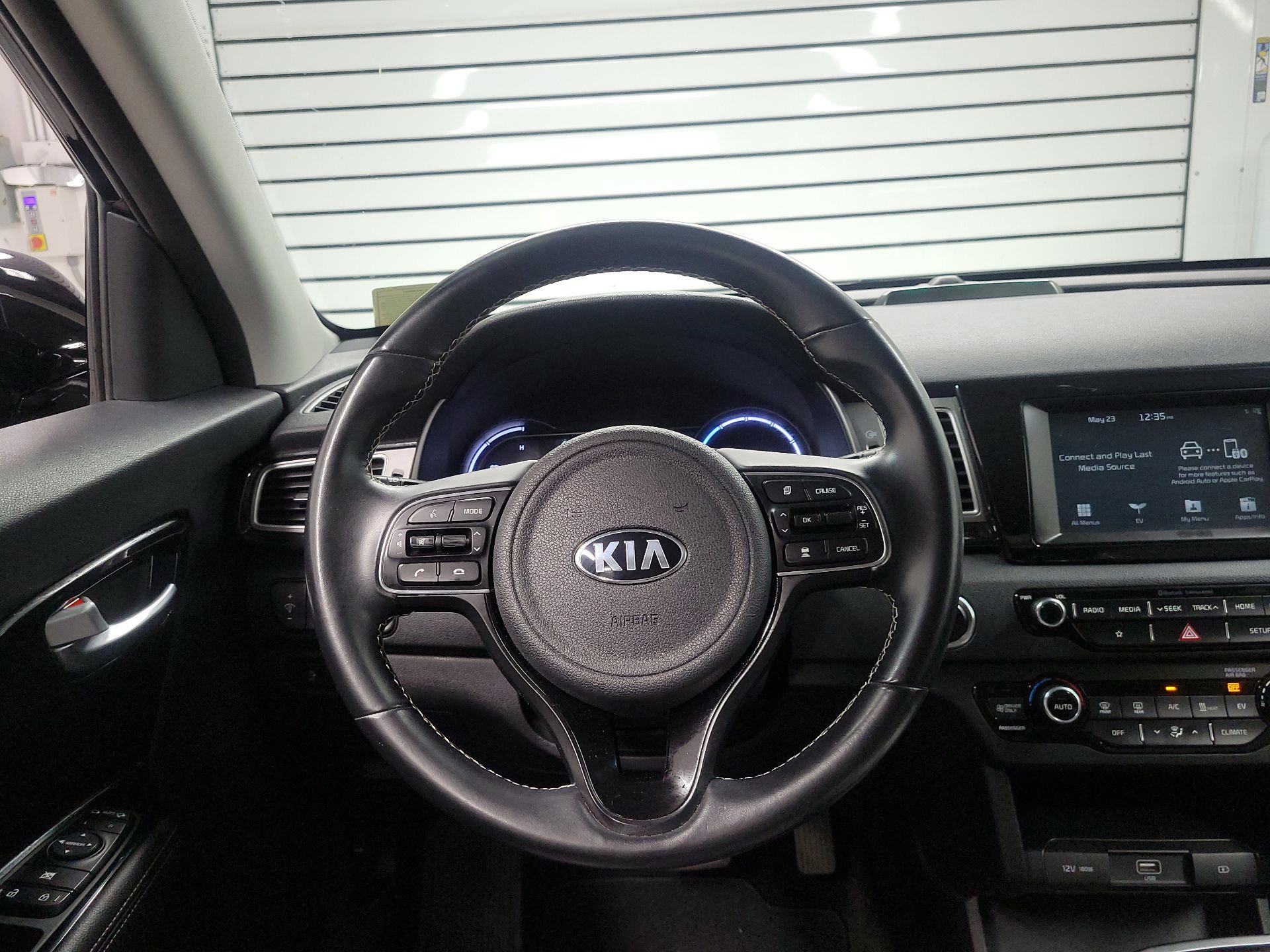 Thumbnail: 2019 Kia Niro - 10