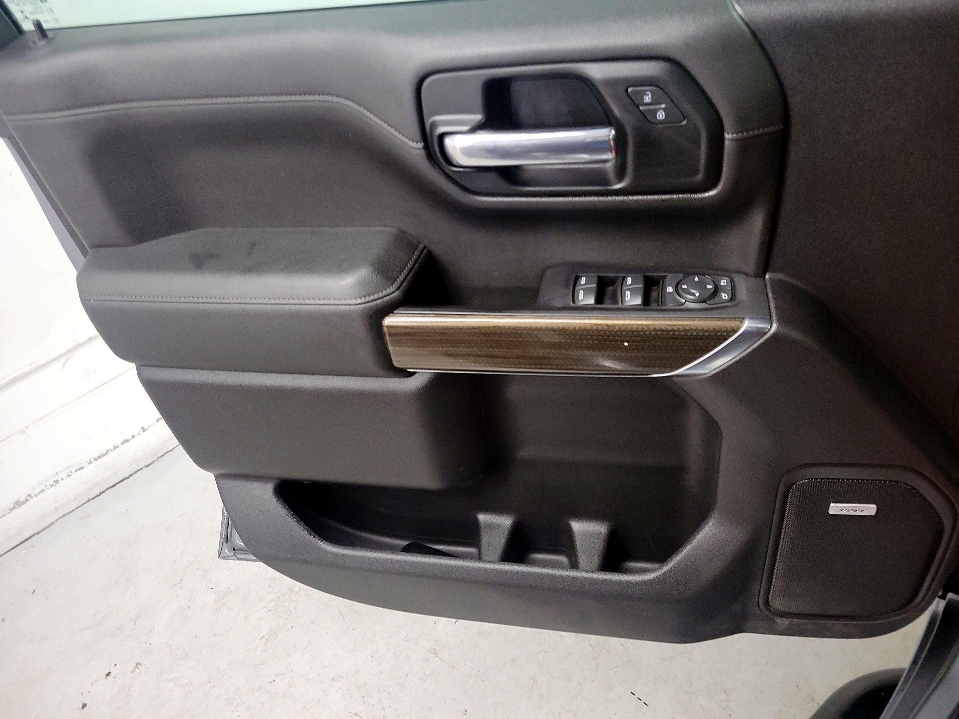 Thumbnail: 2022 Chevrolet Silverado 1500 - 12