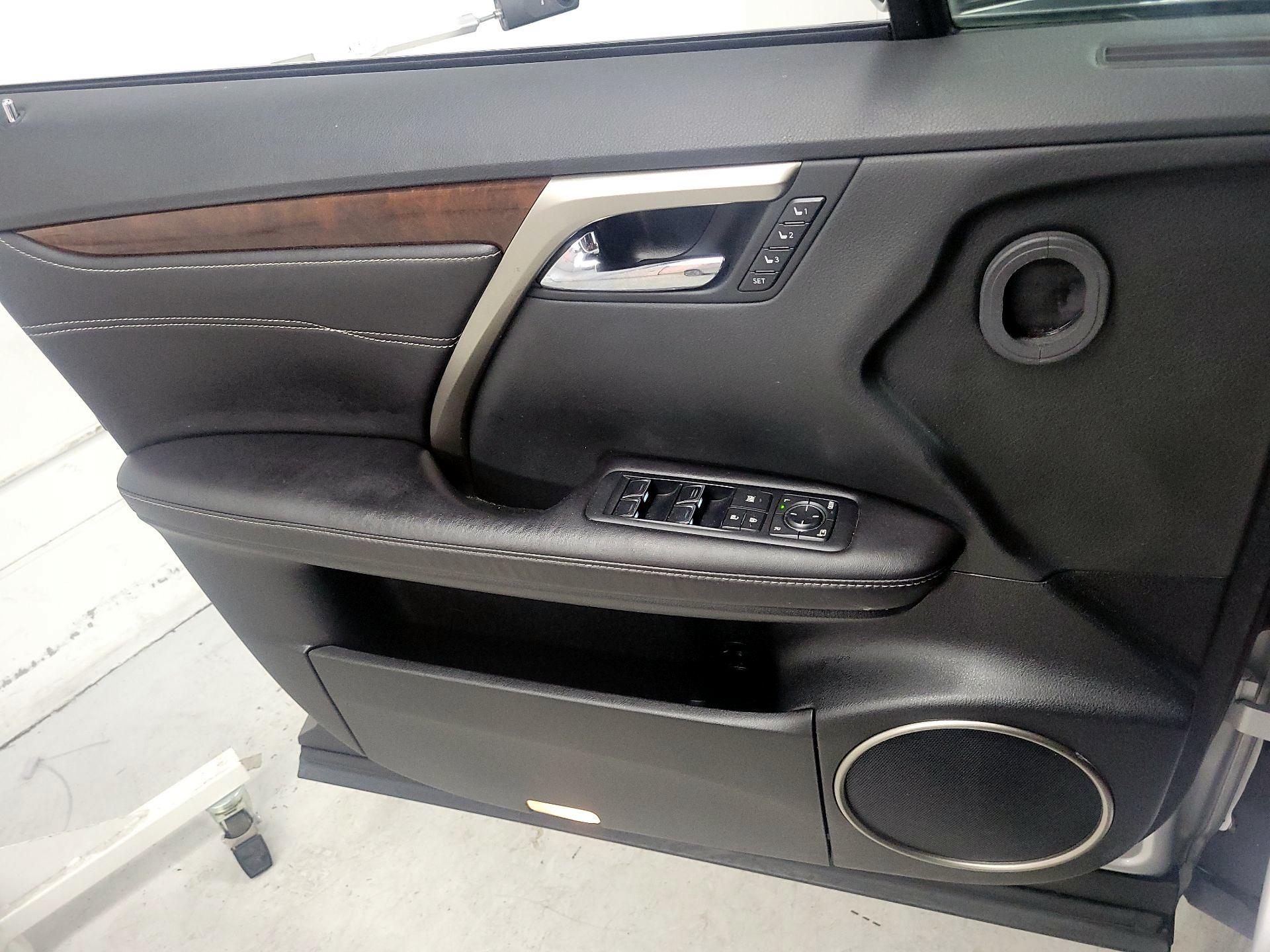 Thumbnail: 2016 Lexus RX - 12