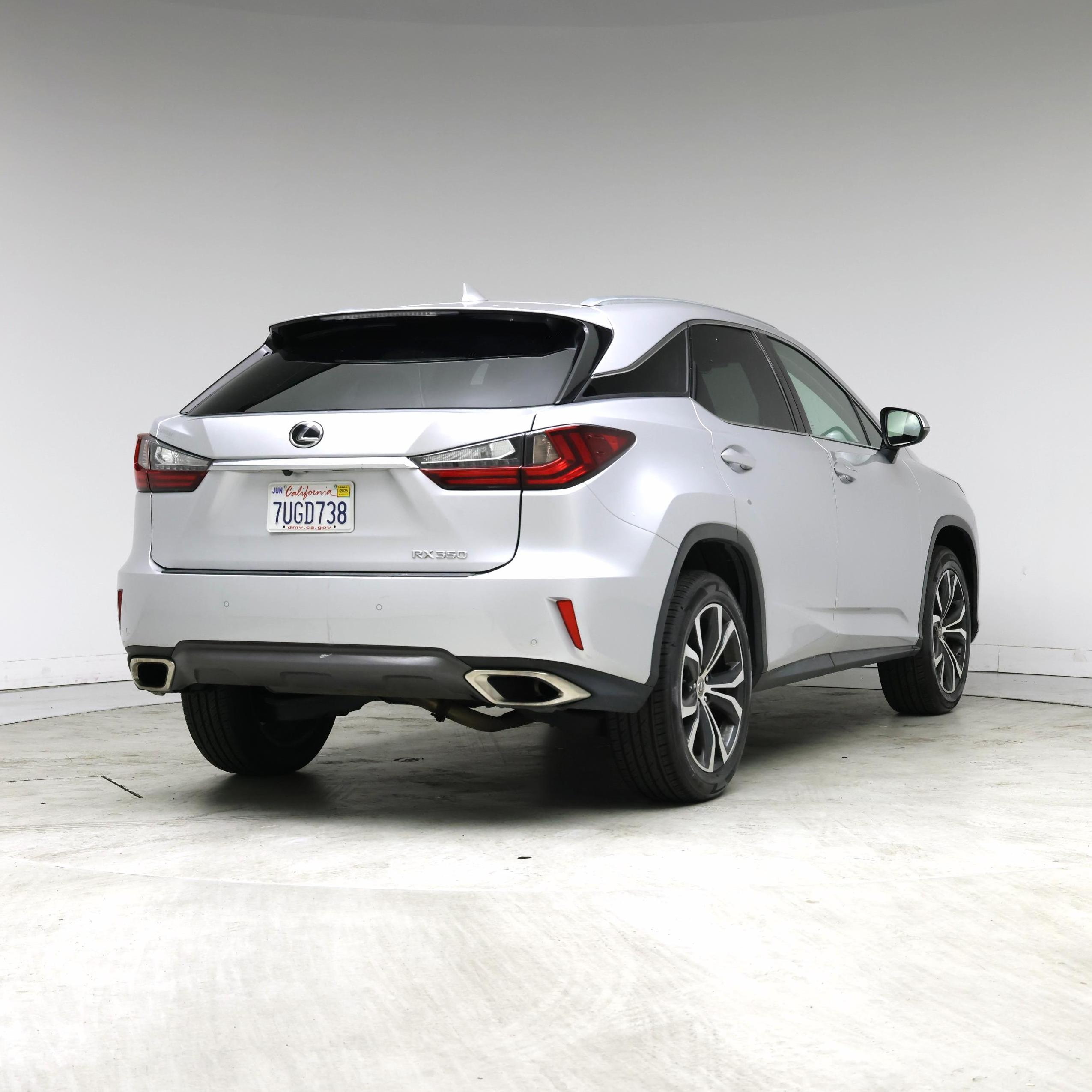 Thumbnail: 2016 Lexus RX - 8