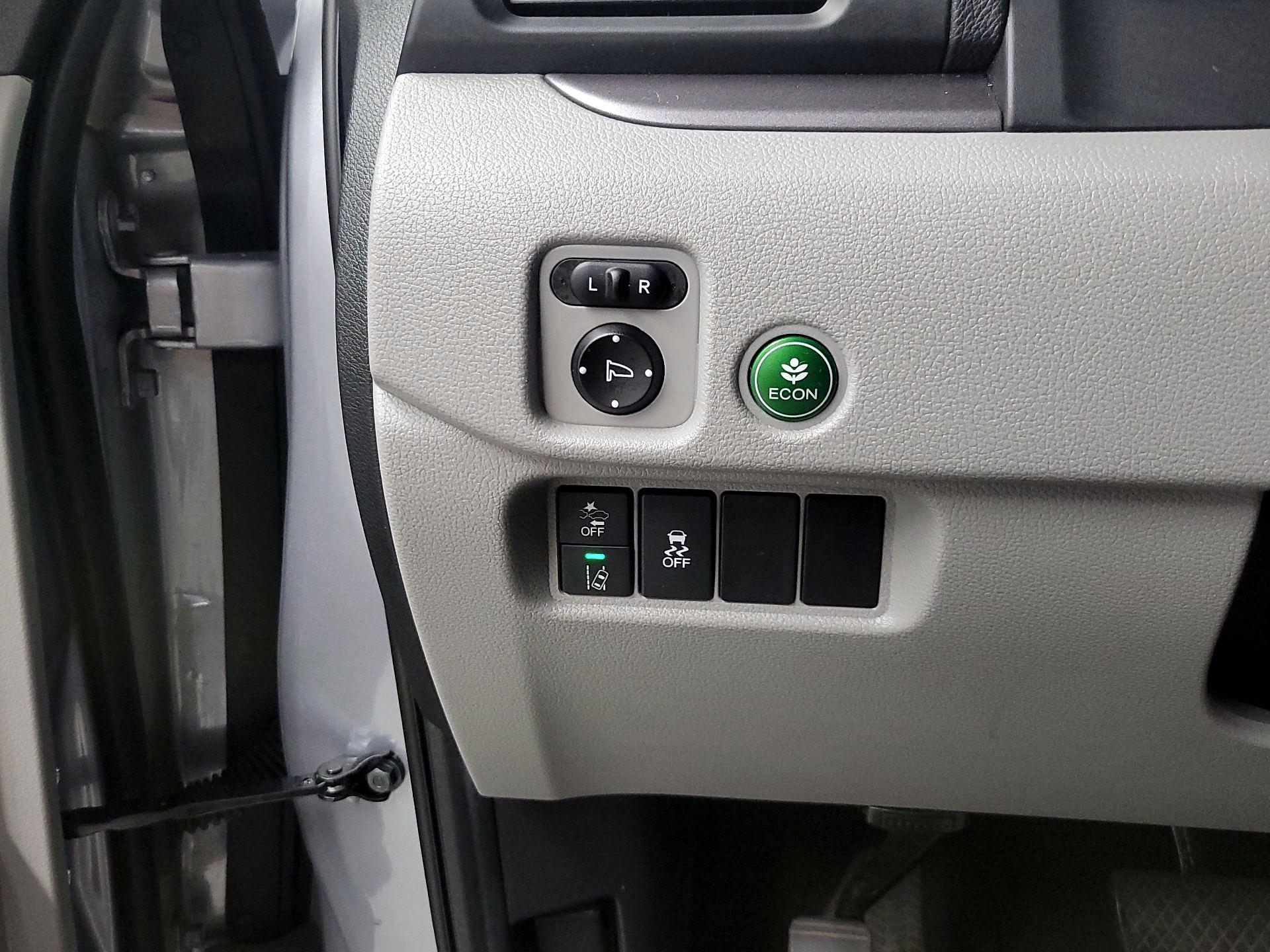 Thumbnail: 2019 Honda Pilot - 13