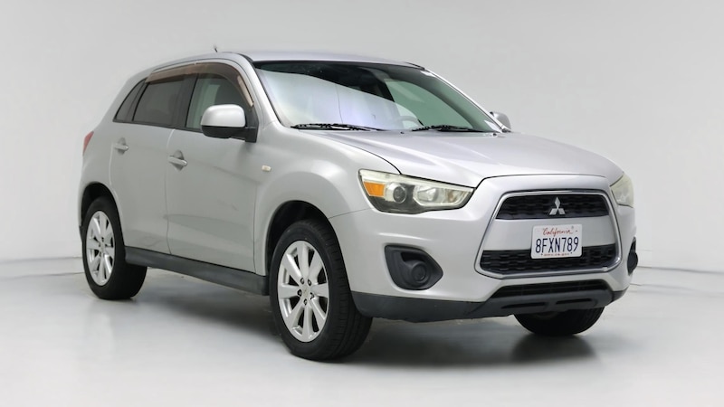 2015 Mitsubishi Outlander Sport ES Hero Image