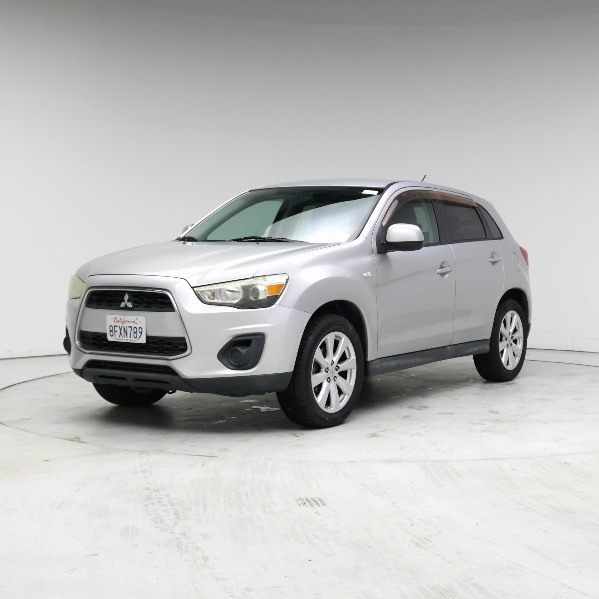 Thumbnail: 2015 Mitsubishi Outlander Sport - 4