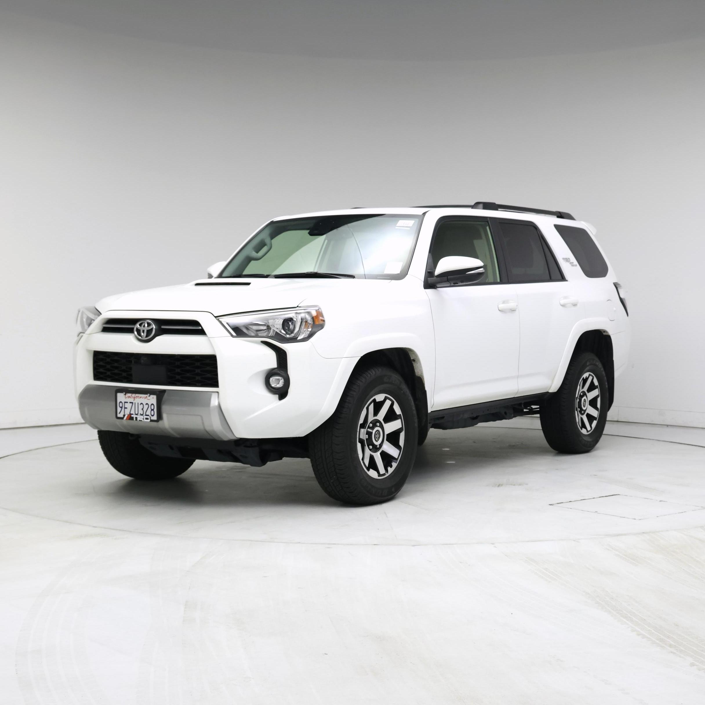 Thumbnail: 2023 Toyota 4Runner - 4