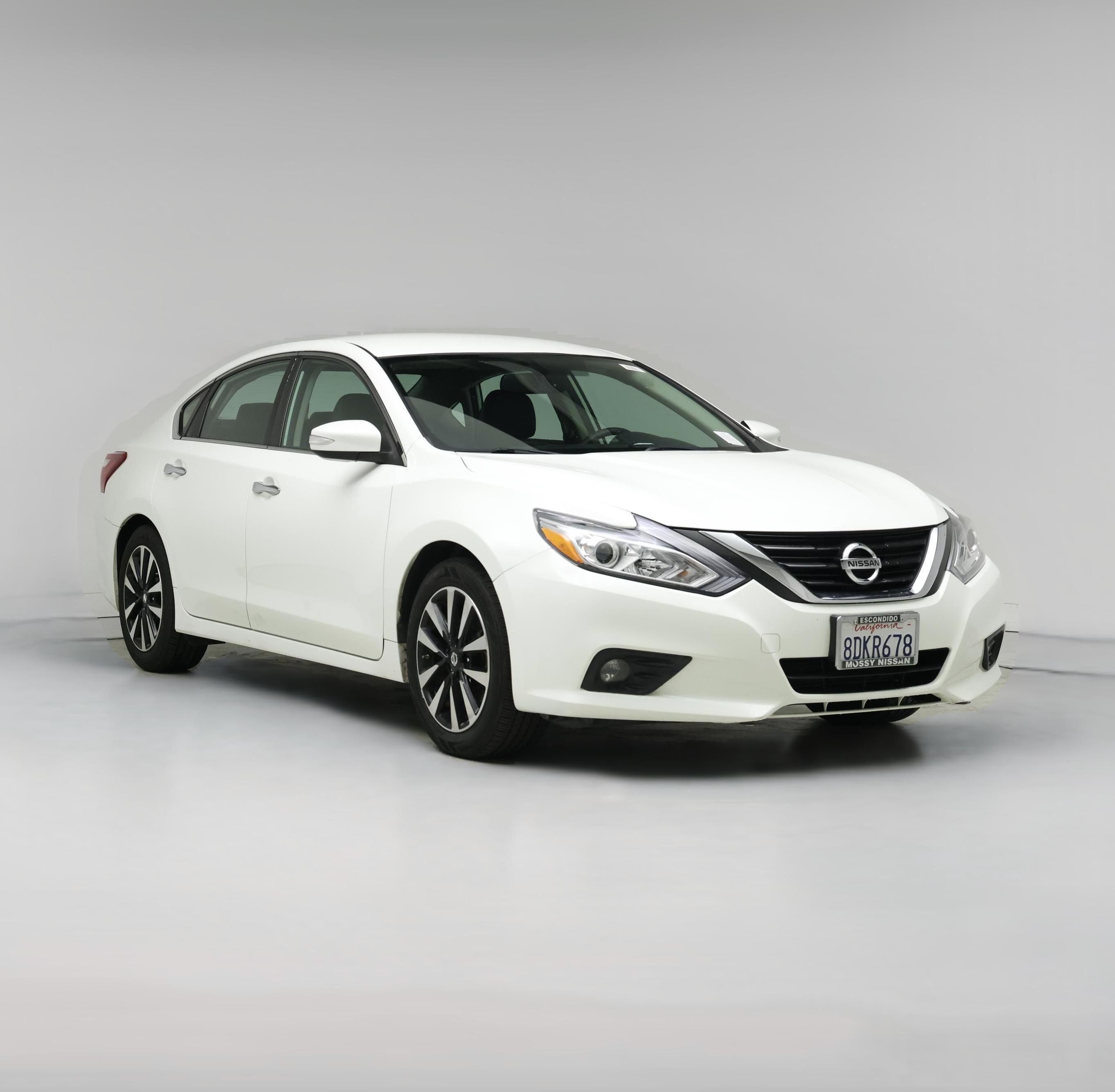 Thumbnail: 2018 Nissan Altima - 1