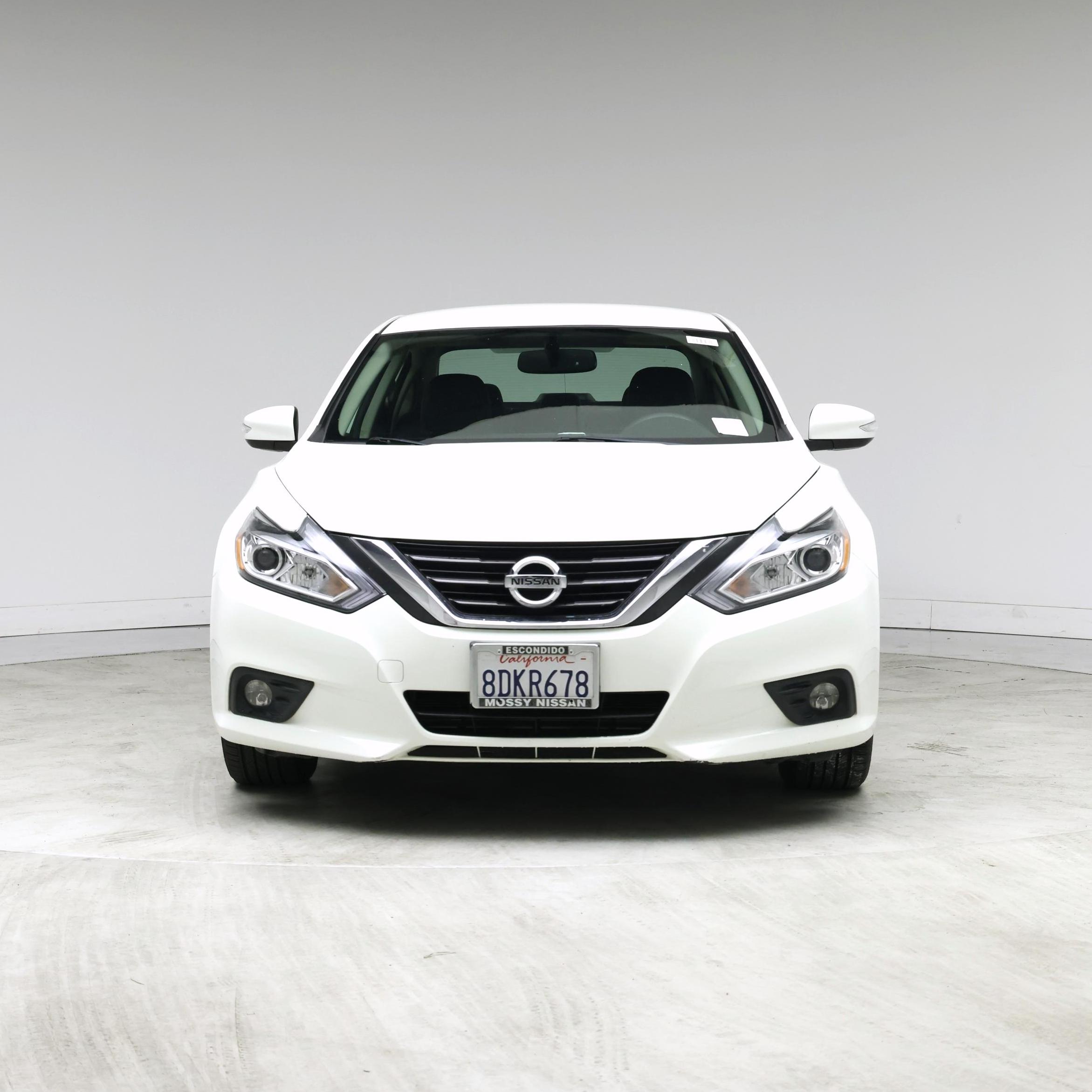 Thumbnail: 2018 Nissan Altima - 5