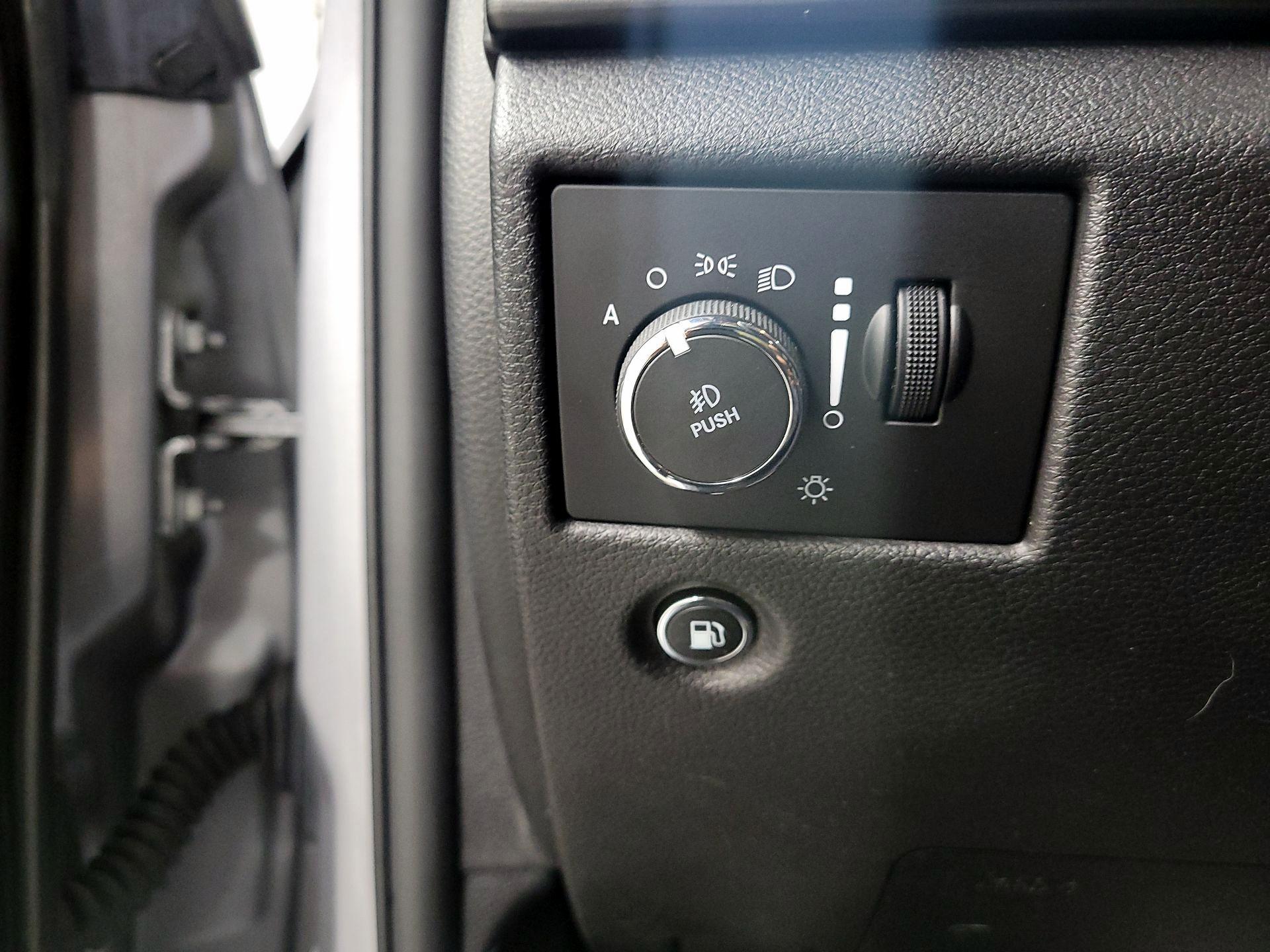 Thumbnail: 2019 Jeep Grand Cherokee - 13