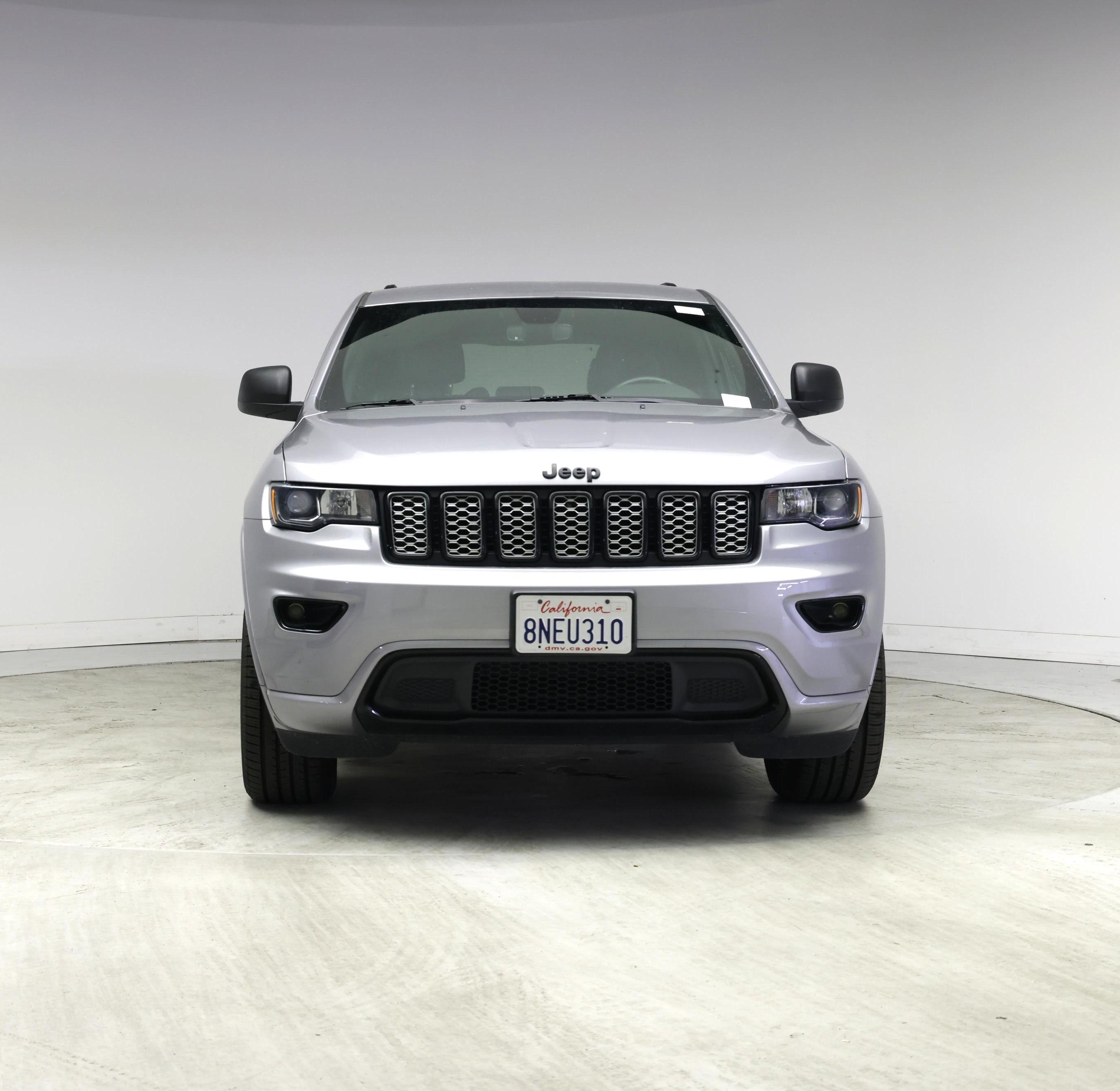 Thumbnail: 2019 Jeep Grand Cherokee - 5