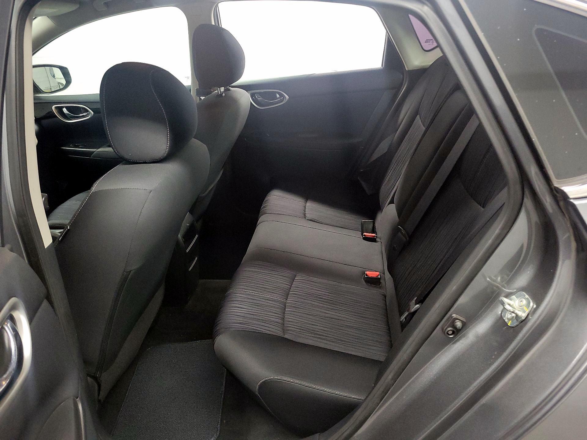 Thumbnail: 2017 Nissan Sentra - 19