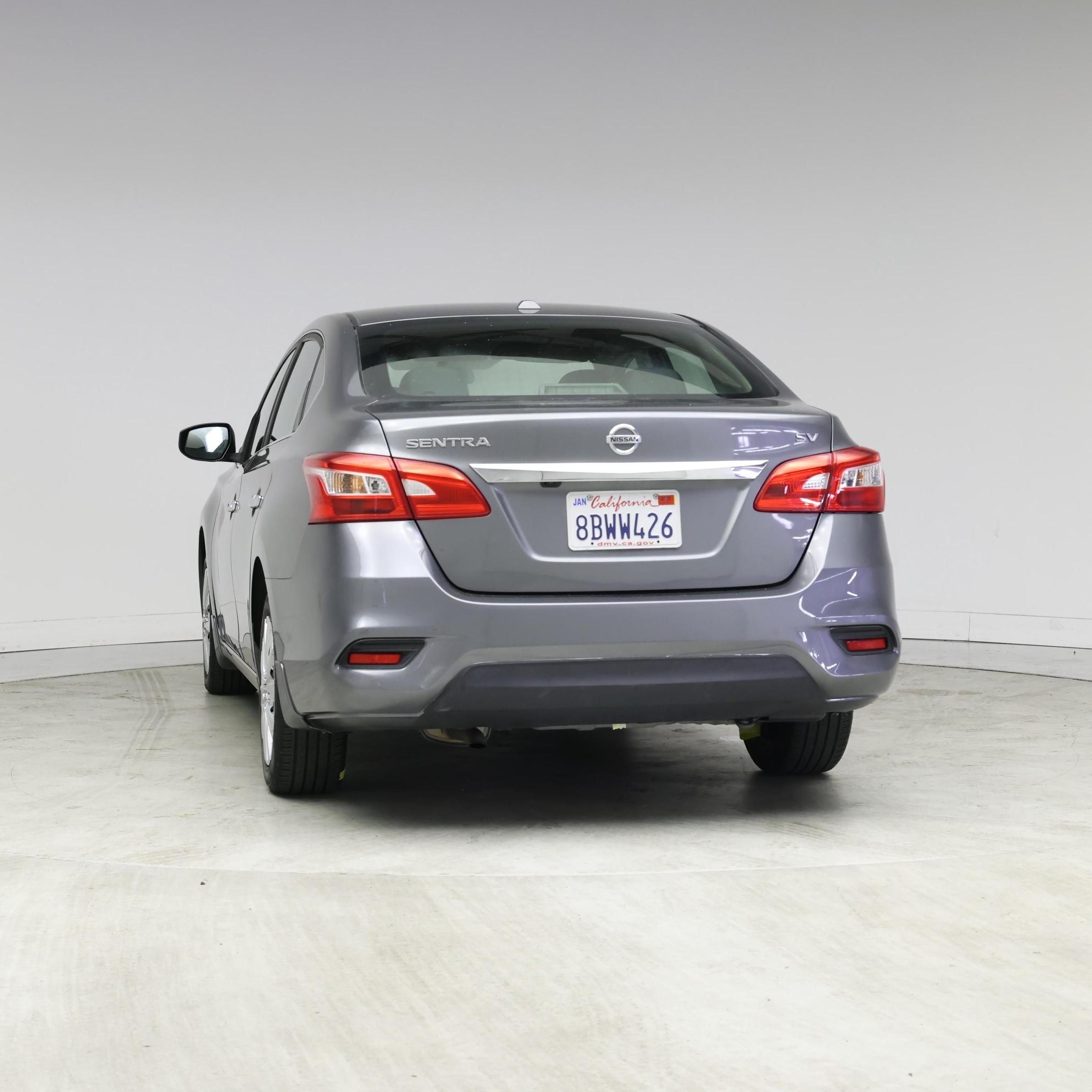 Thumbnail: 2017 Nissan Sentra - 6