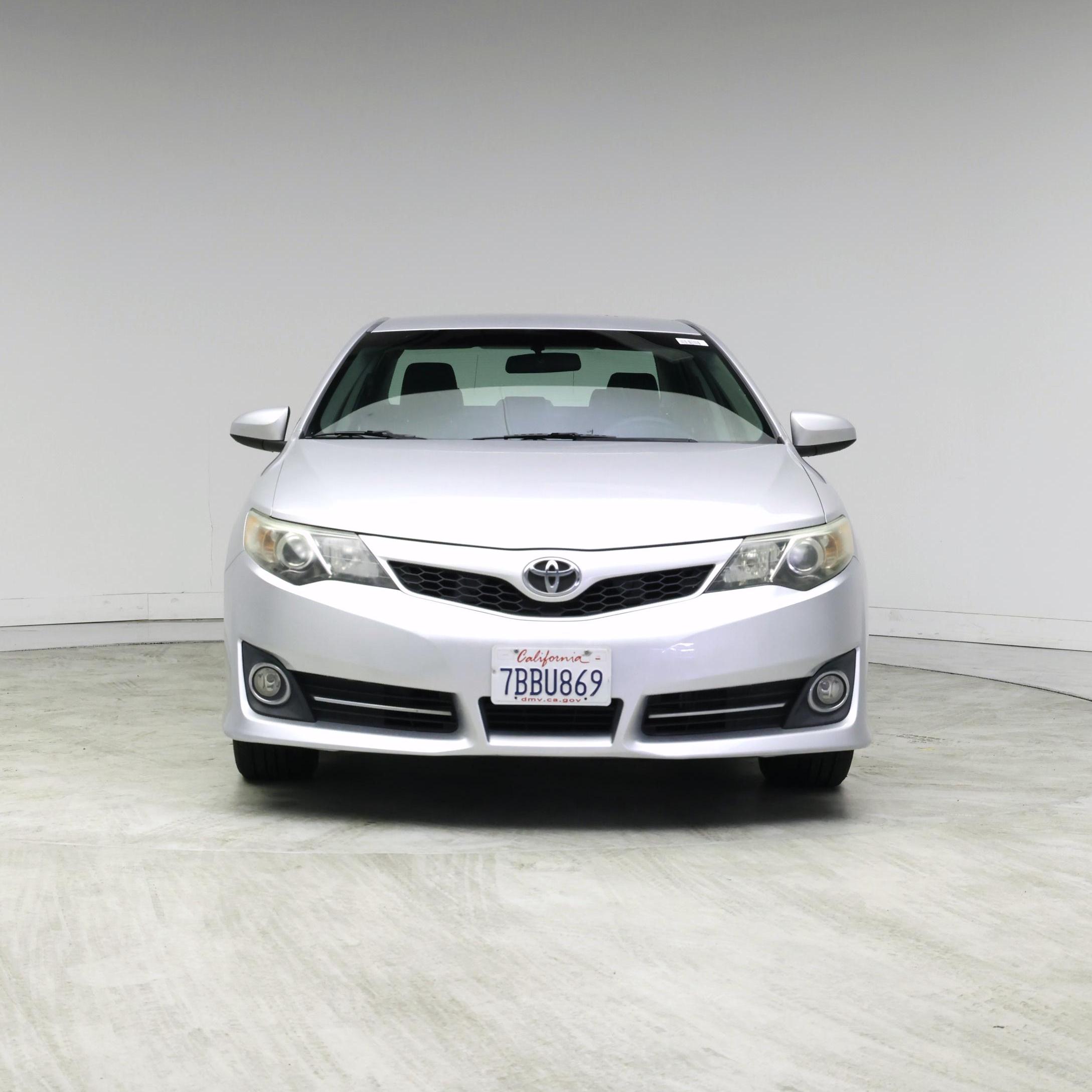 Thumbnail: 2013 Toyota Camry - 5