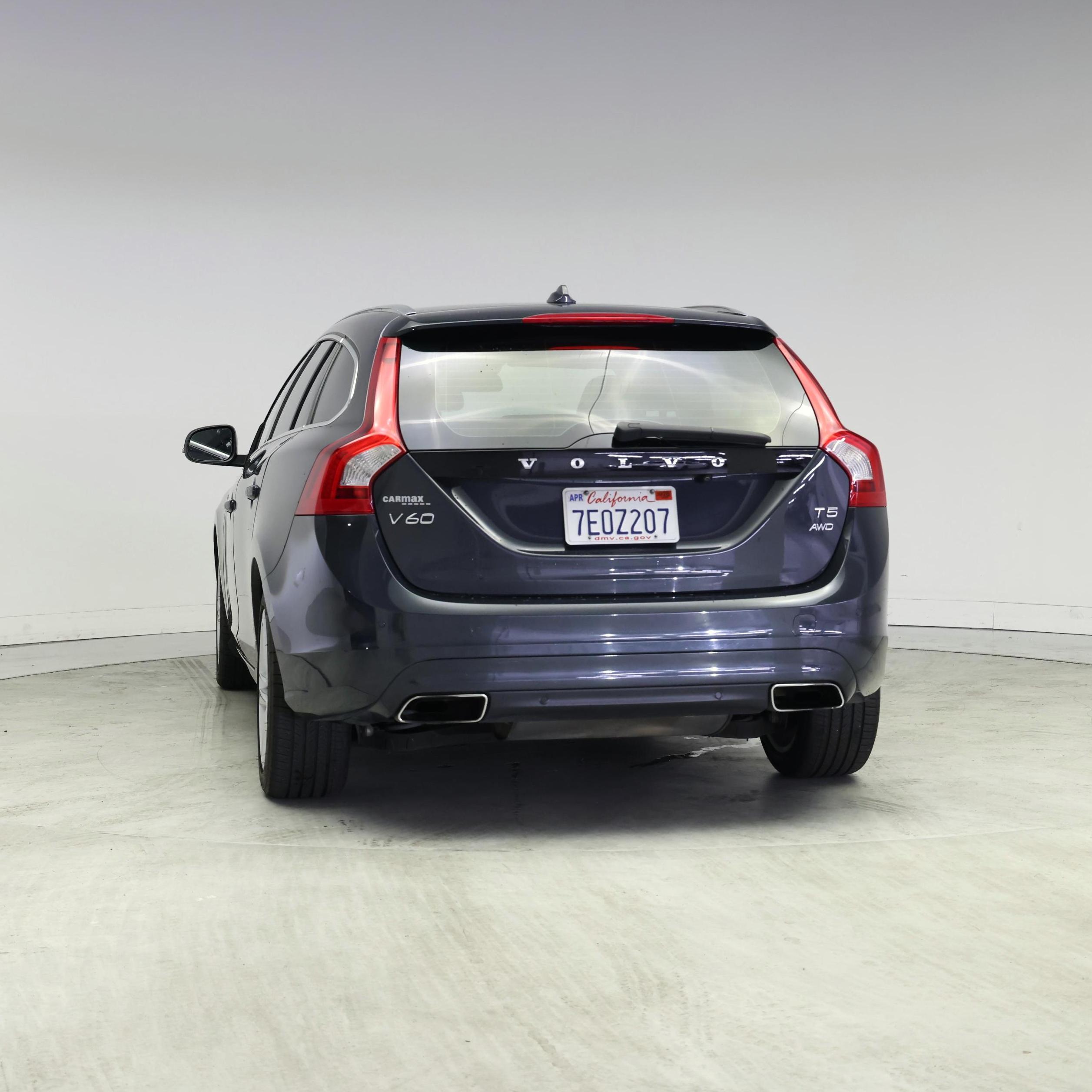 Thumbnail: 2015 Volvo V60 - 6