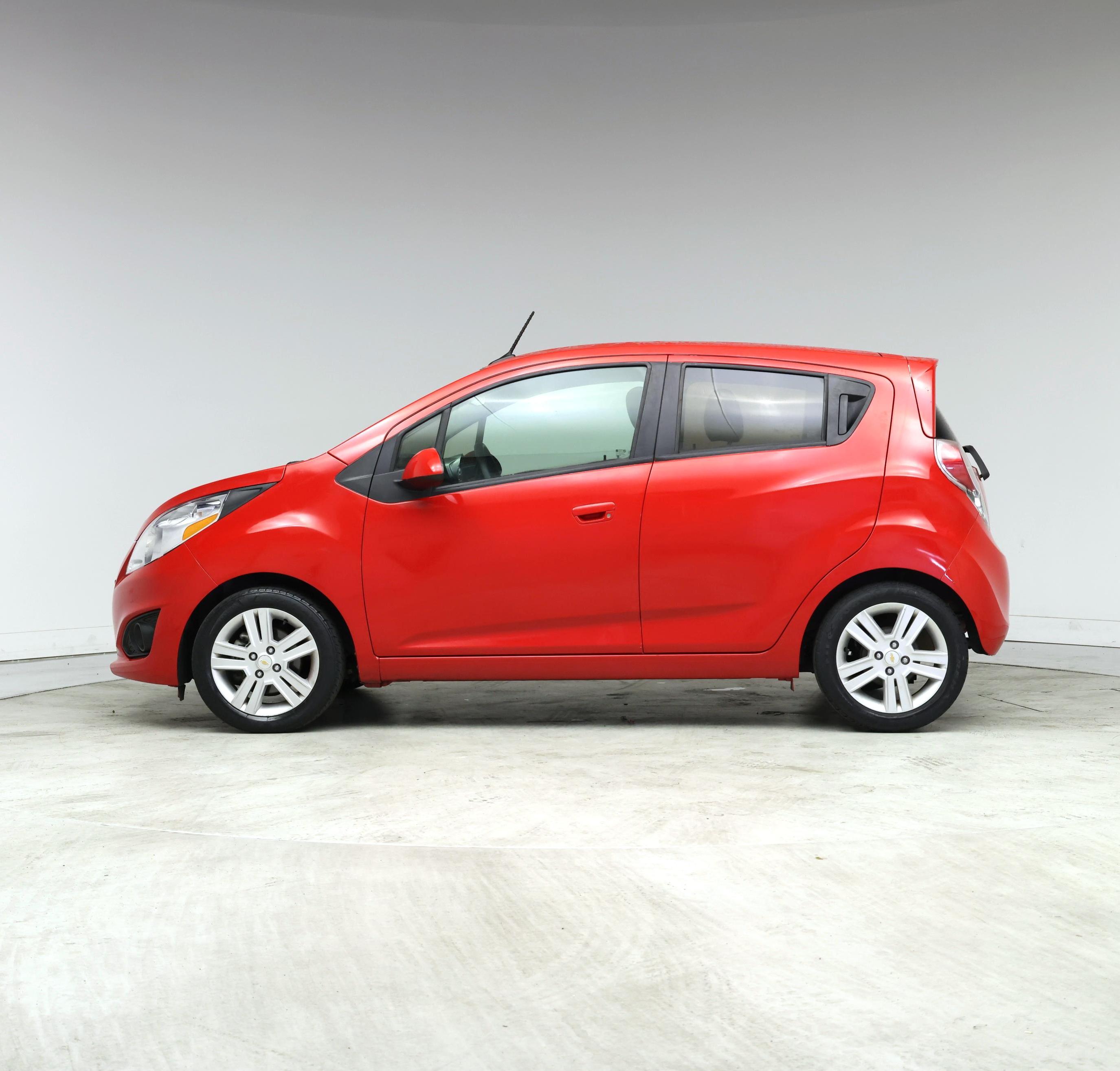 Thumbnail: 2013 Chevrolet Spark - 3