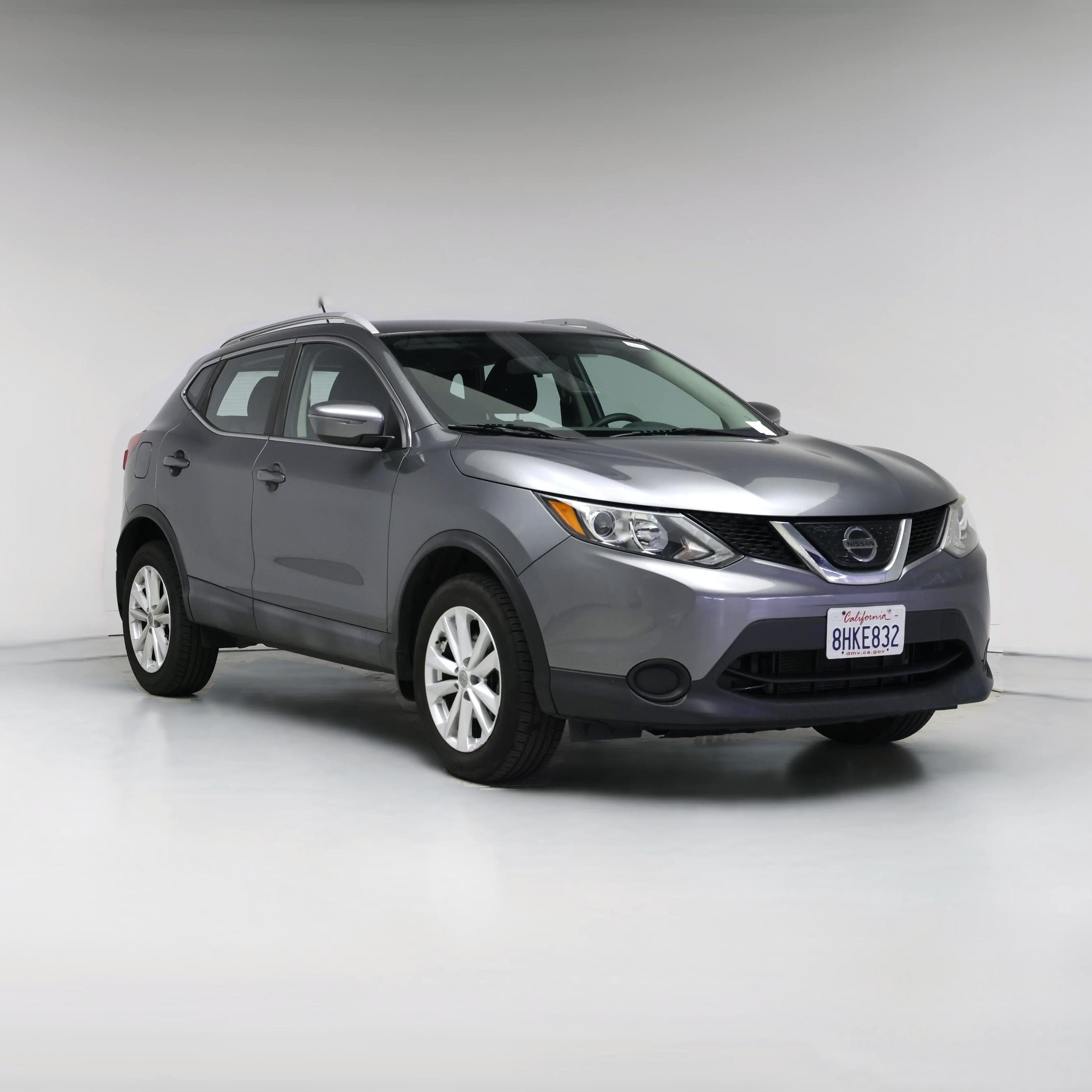 Thumbnail: 2018 Nissan Rogue Sport - 1