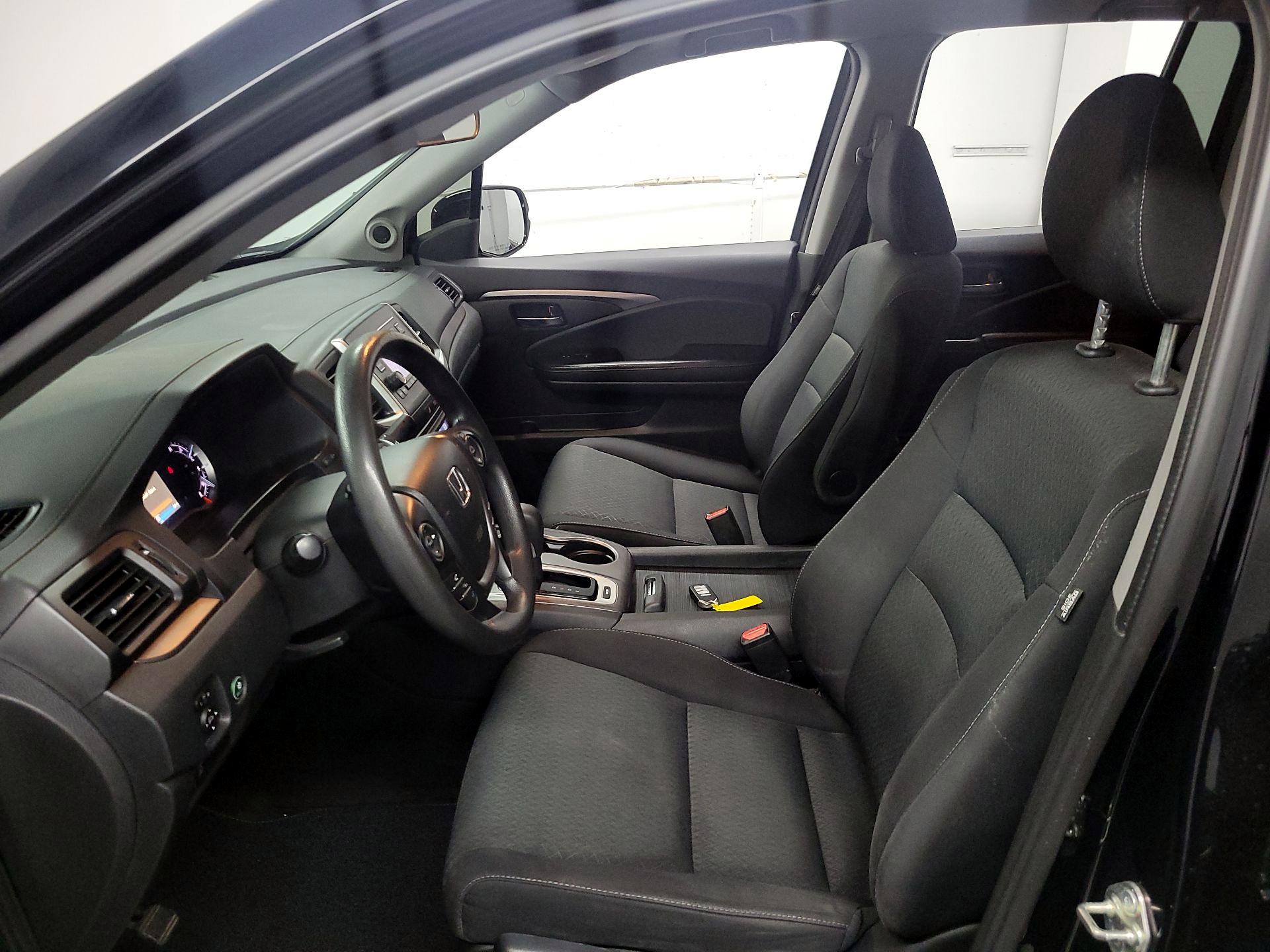 Thumbnail: 2017 Honda Ridgeline - 11