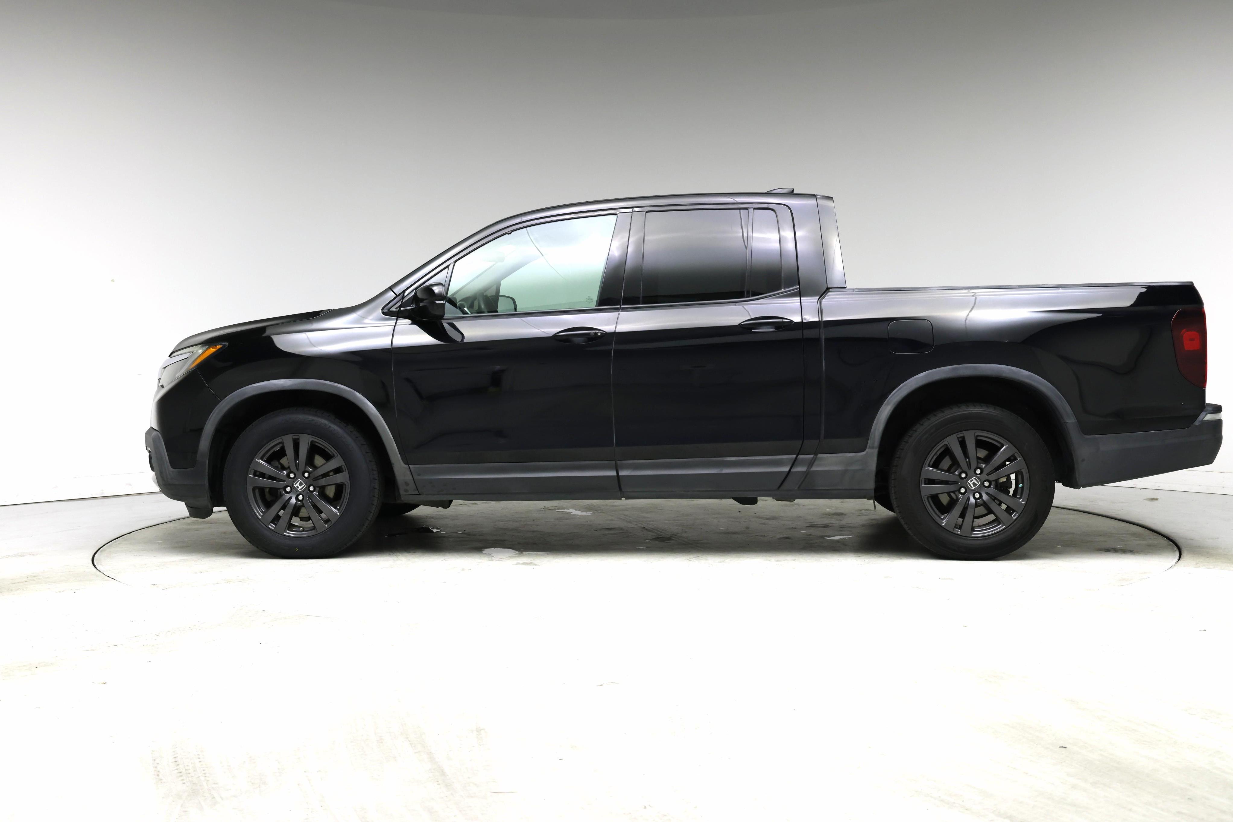 Thumbnail: 2017 Honda Ridgeline - 3
