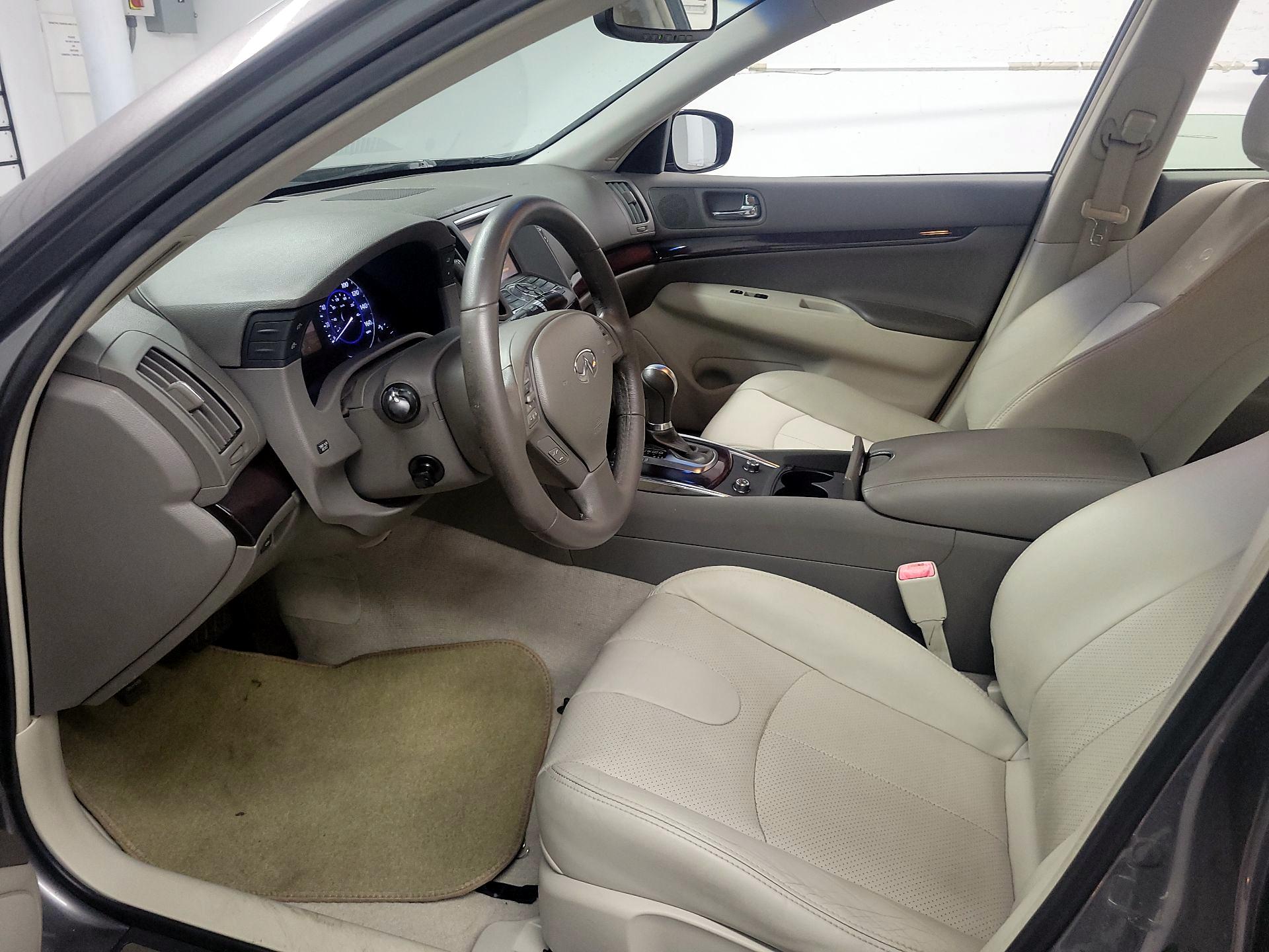 Thumbnail: 2013 INFINITI G37 - 11