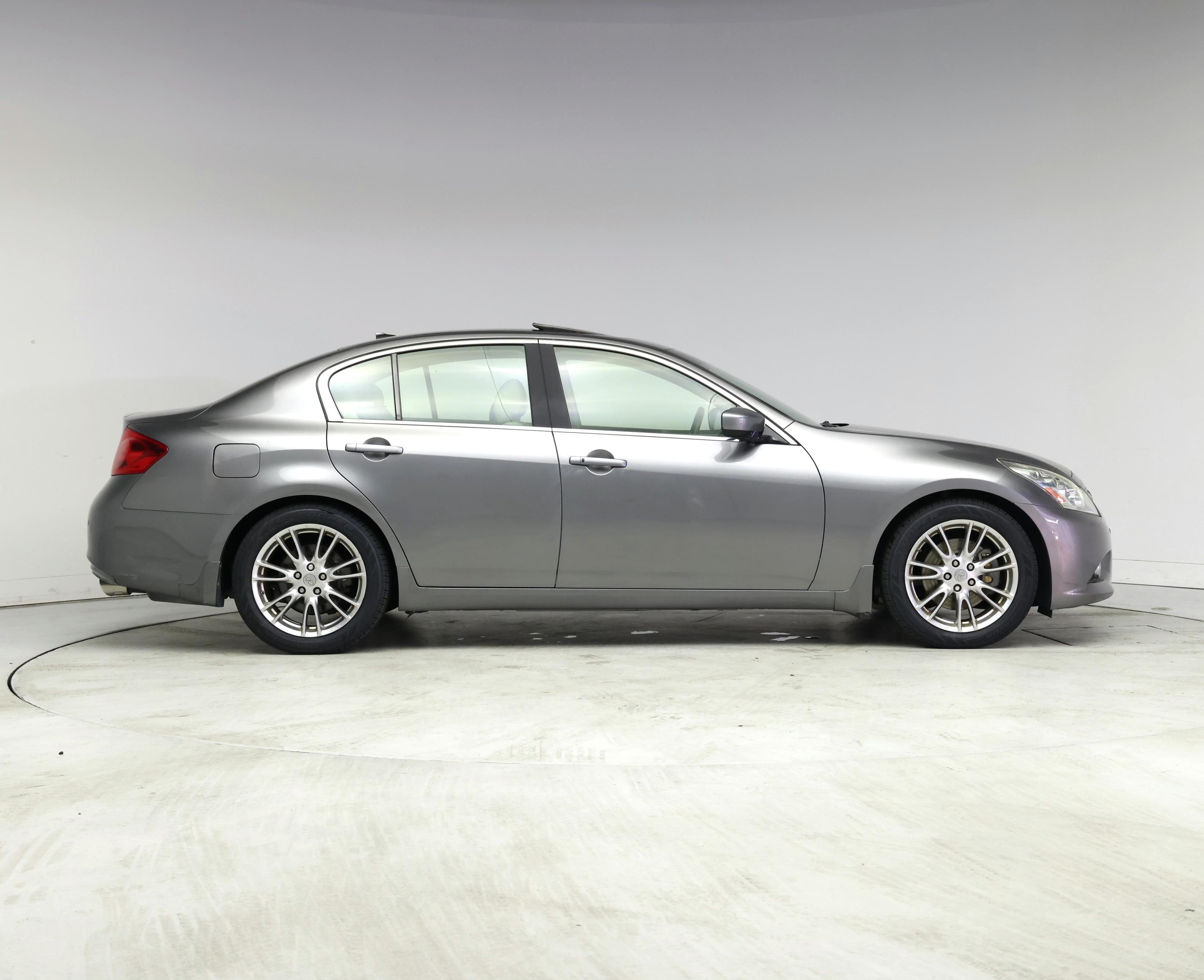 Thumbnail: 2013 INFINITI G37 - 7