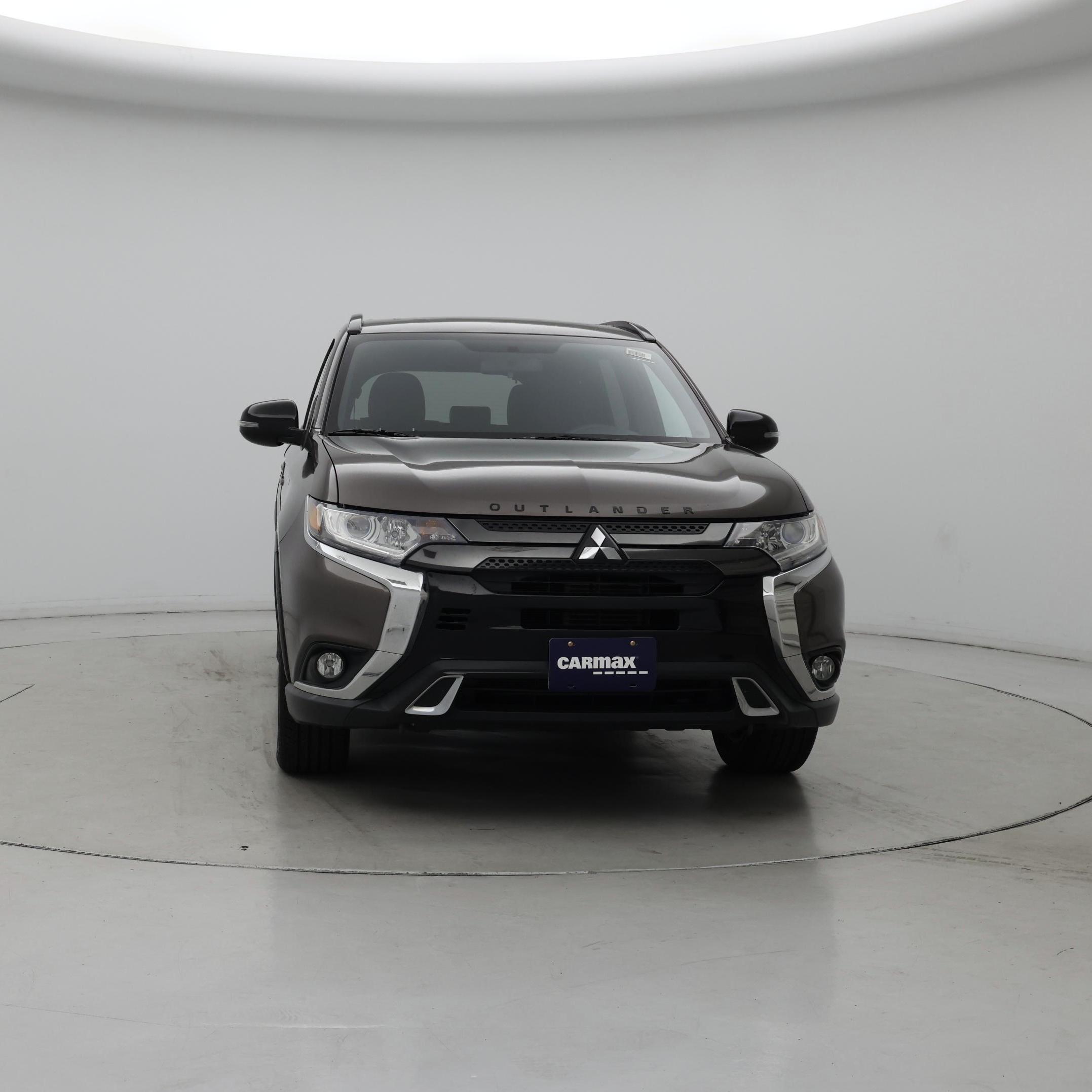 Thumbnail: 2019 Mitsubishi Outlander - 5